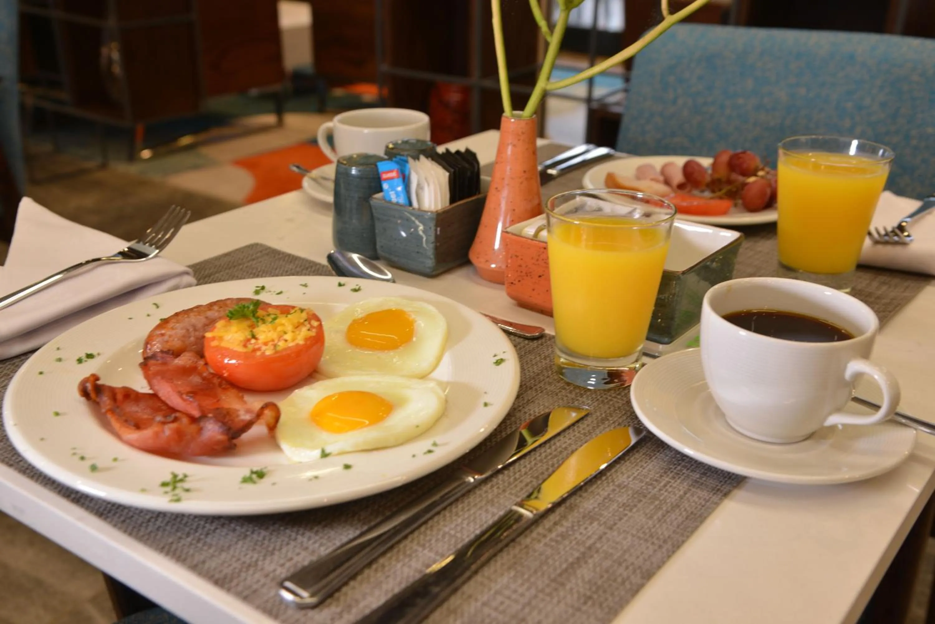 Restaurant/places to eat in Town Lodge Umhlanga