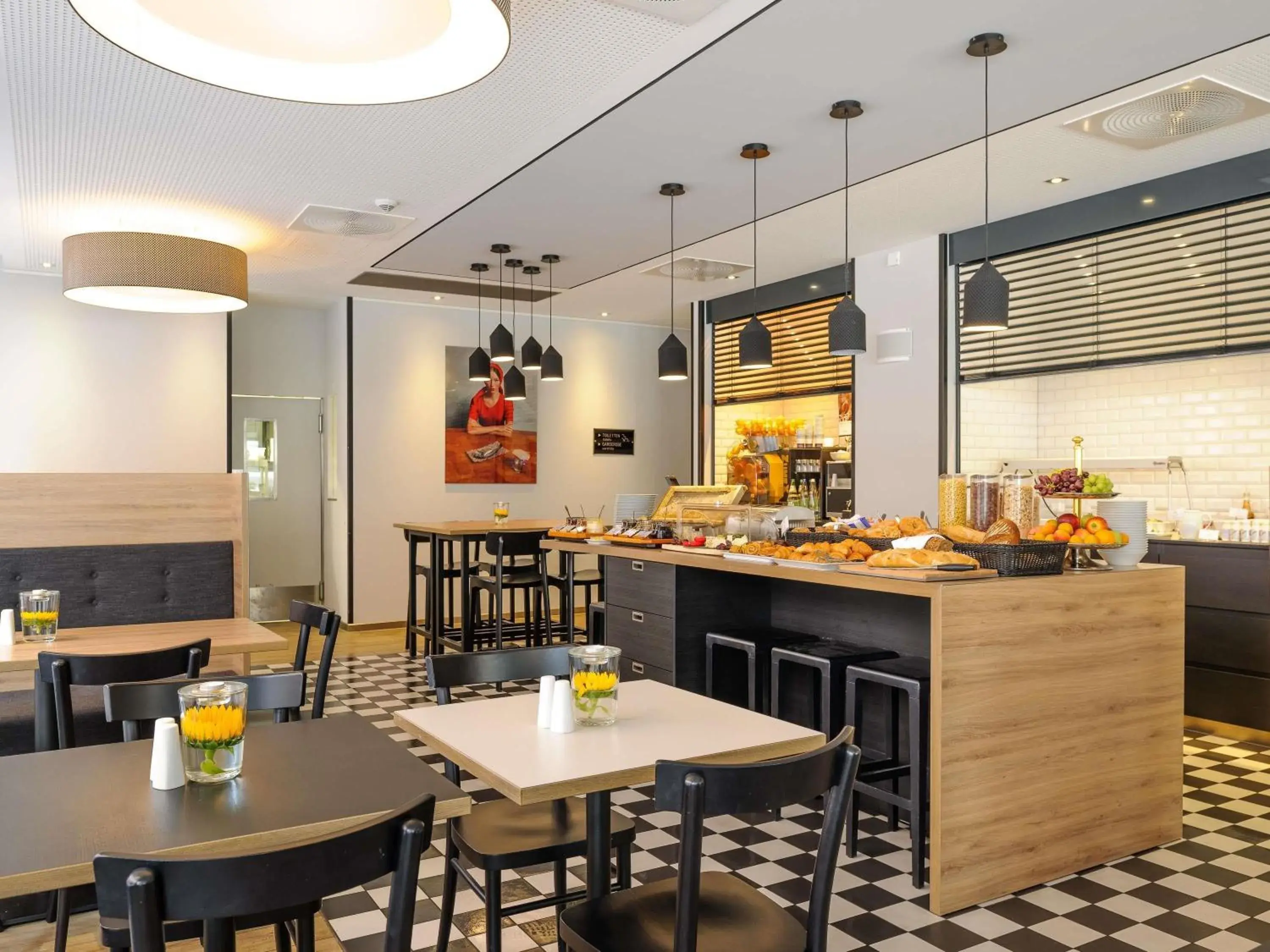 Breakfast in Mercure Hotel München Altstadt Breakfast in Mercure Hotel München Altstadt