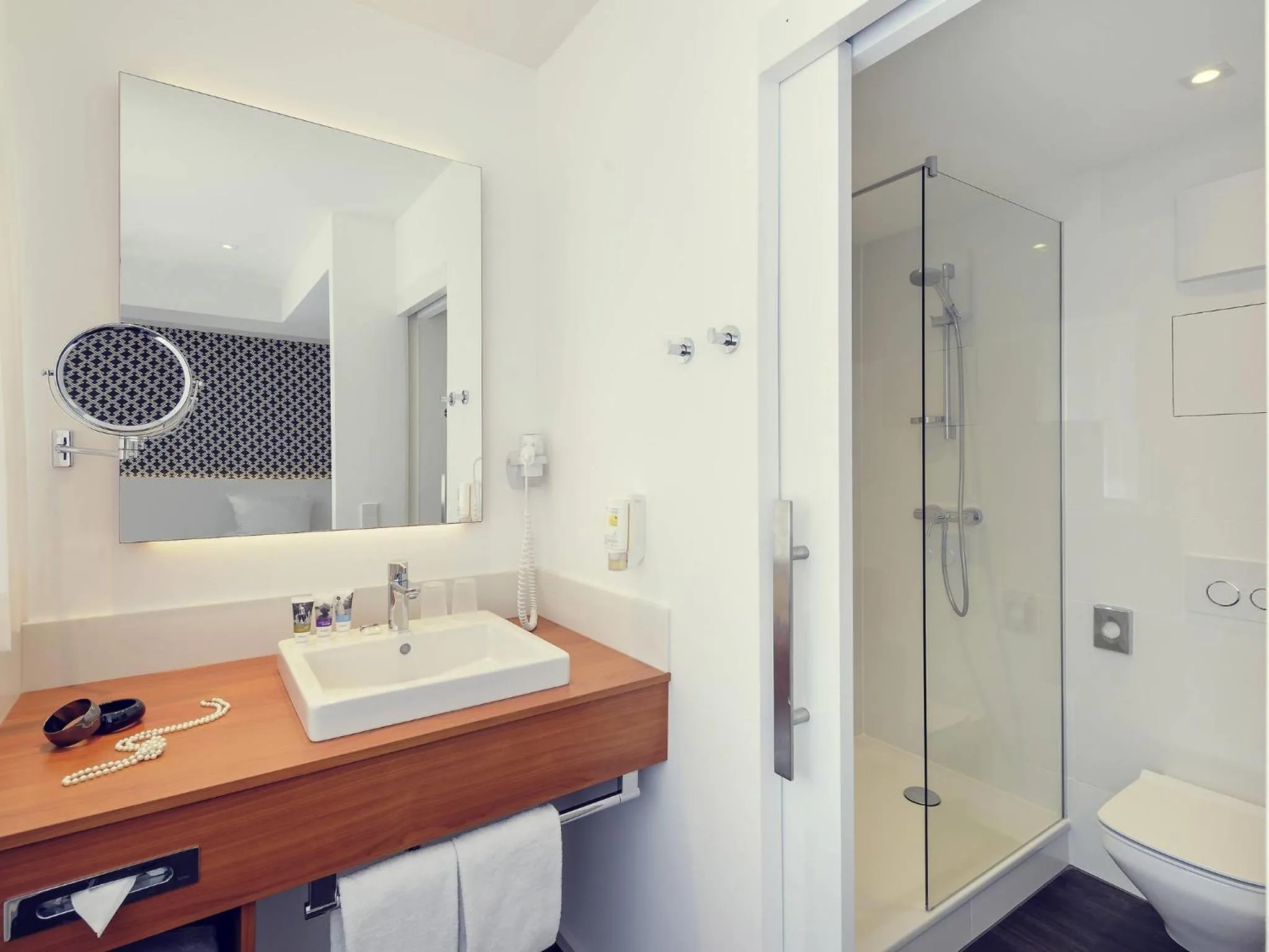 Bedroom in Mercure Hotel München Altstadt