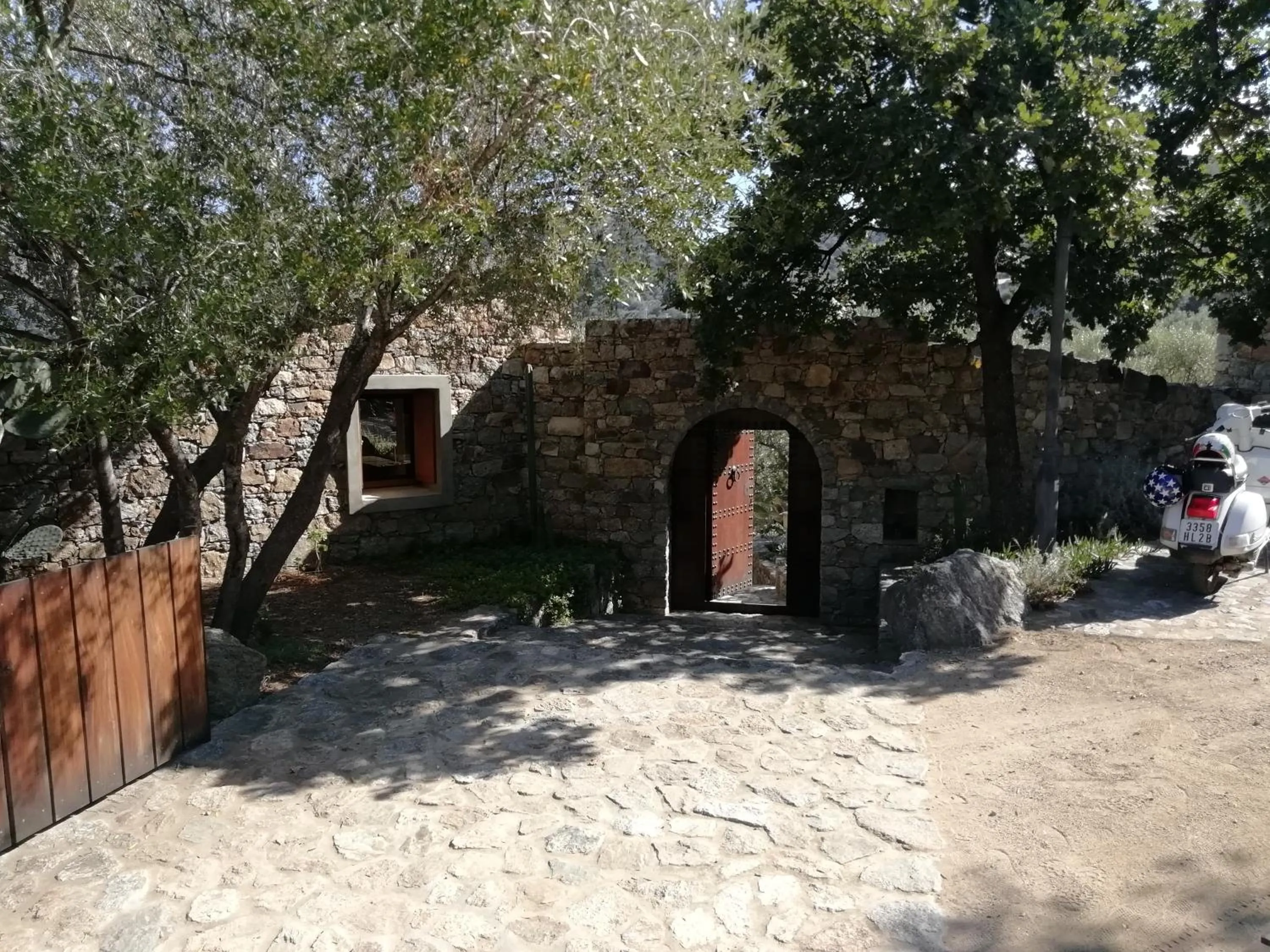 Property building in Clos Olivella