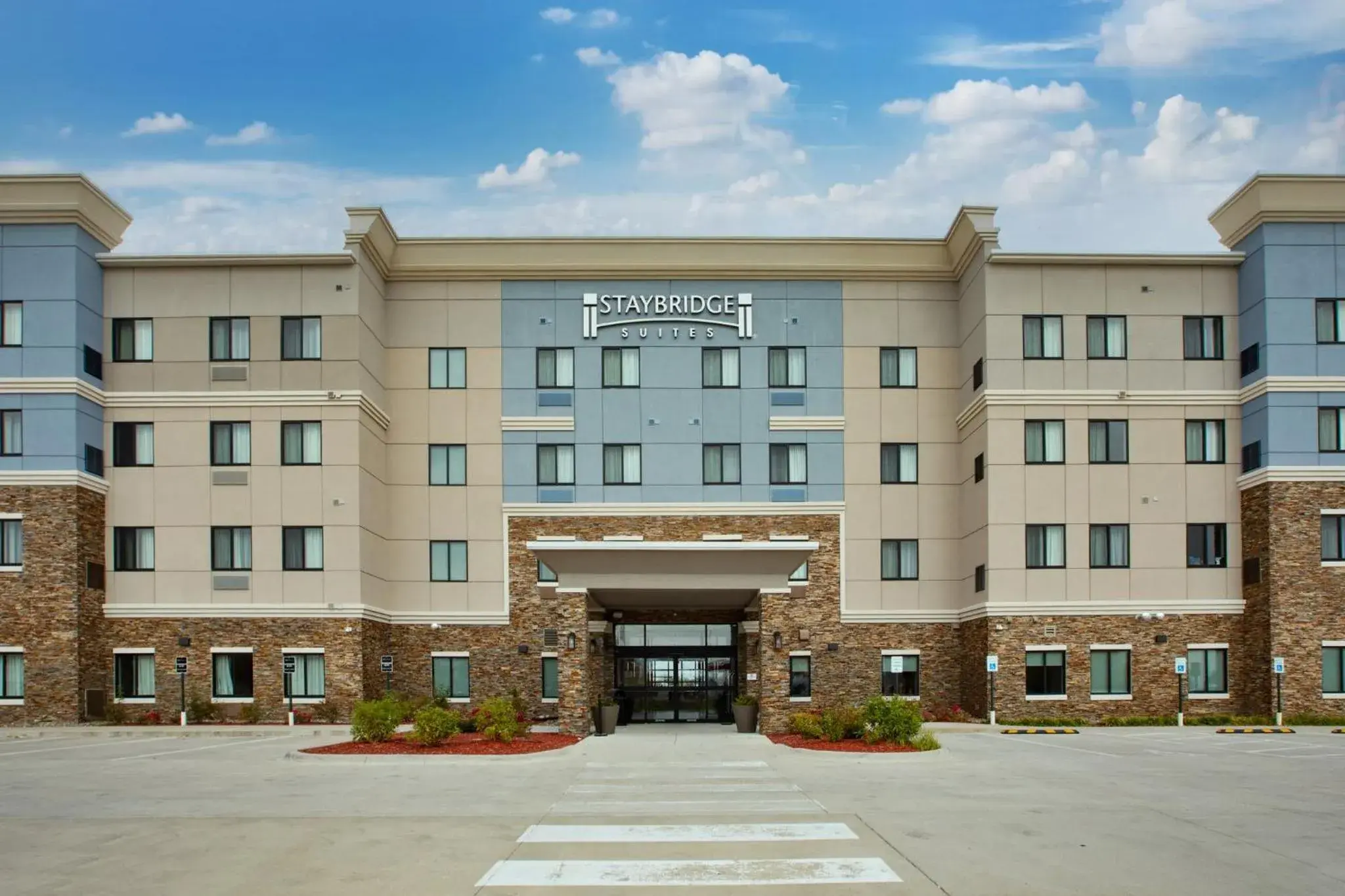Property building in Staybridge Suites - Ames by IHG Property building in Staybridge Suites - Ames by IHG