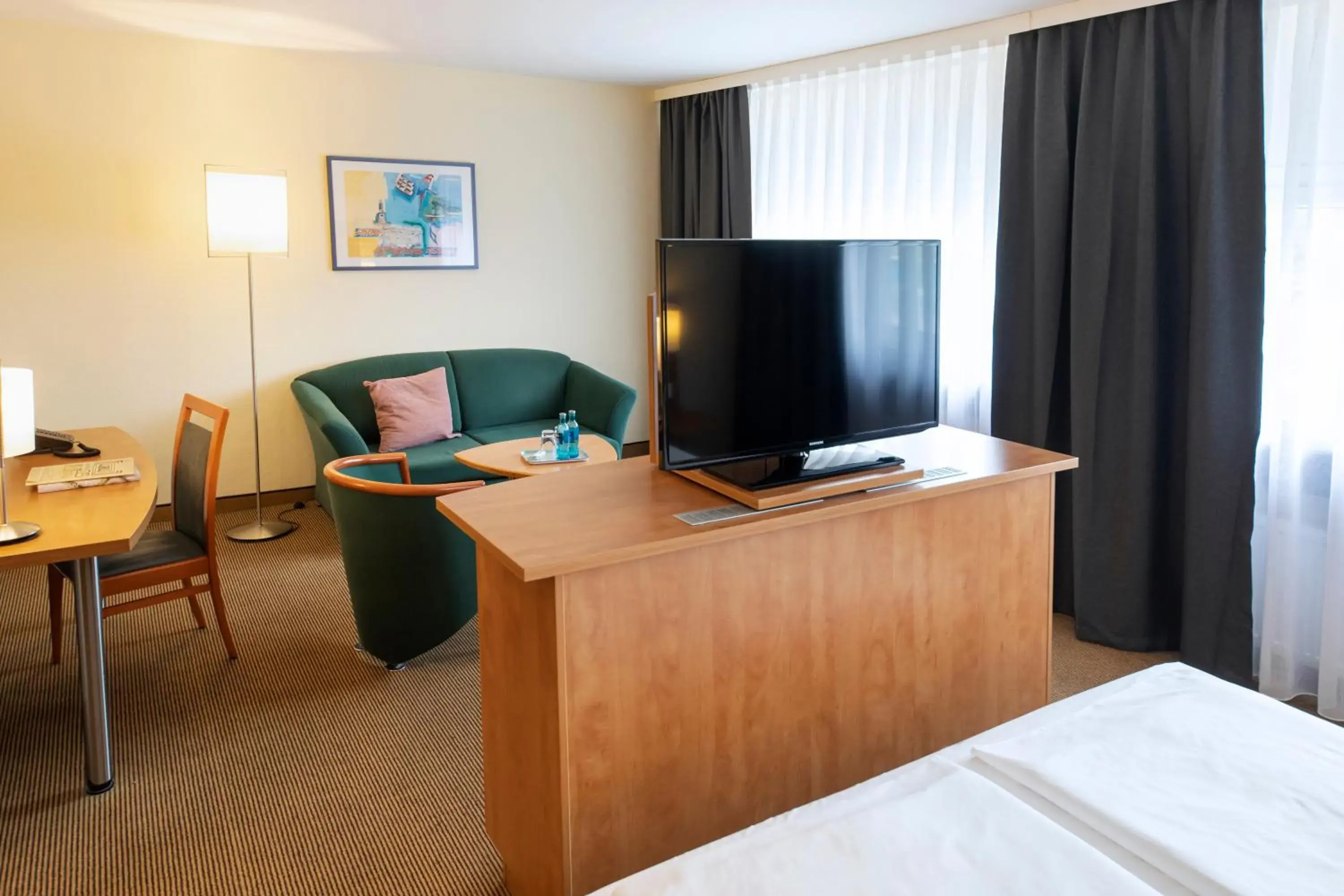 Photo of the whole room, Bed in ACHAT Hotel Braunschweig Photo of the whole room, Bed in ACHAT Hotel Braunschweig