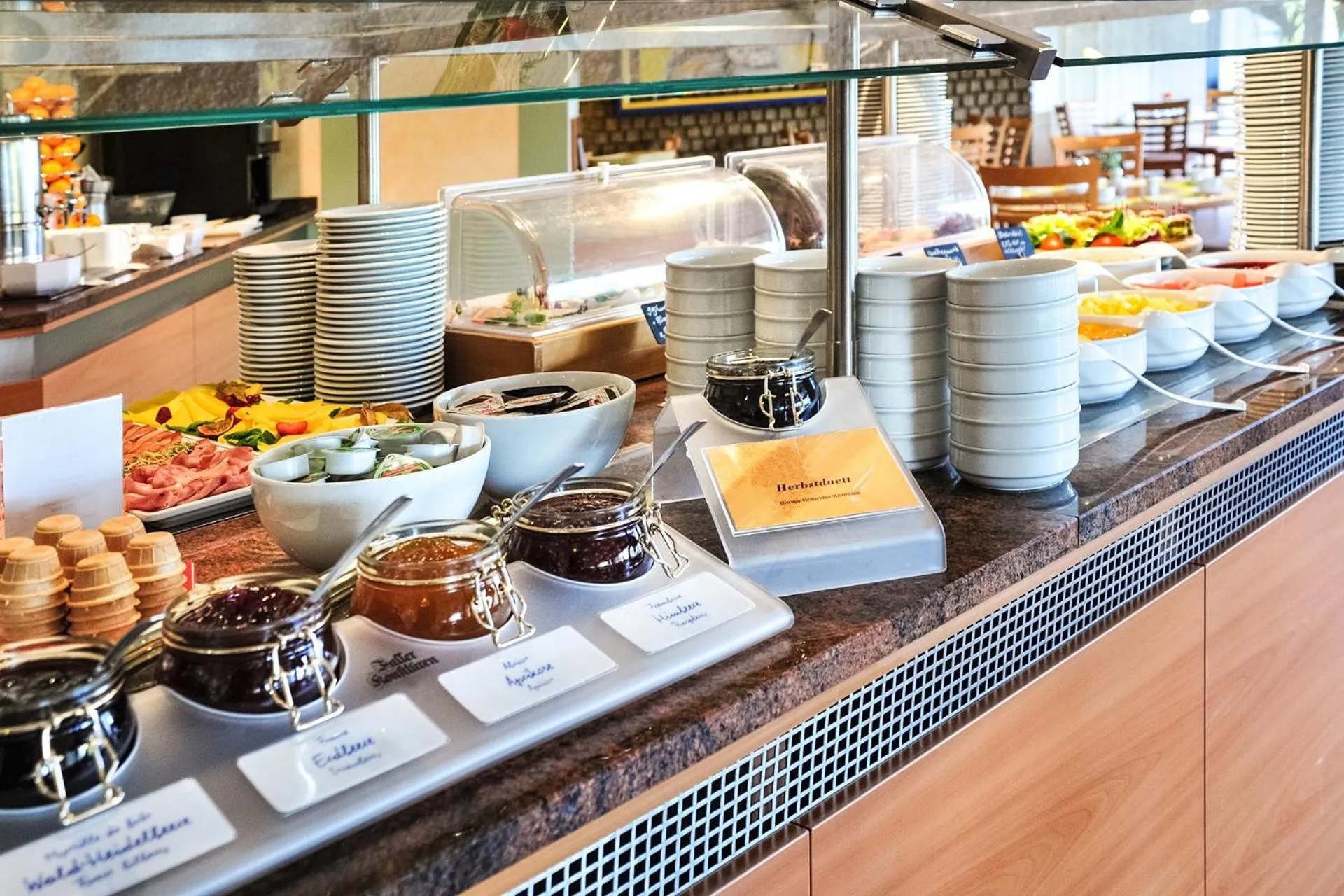 Breakfast in ACHAT Hotel Braunschweig