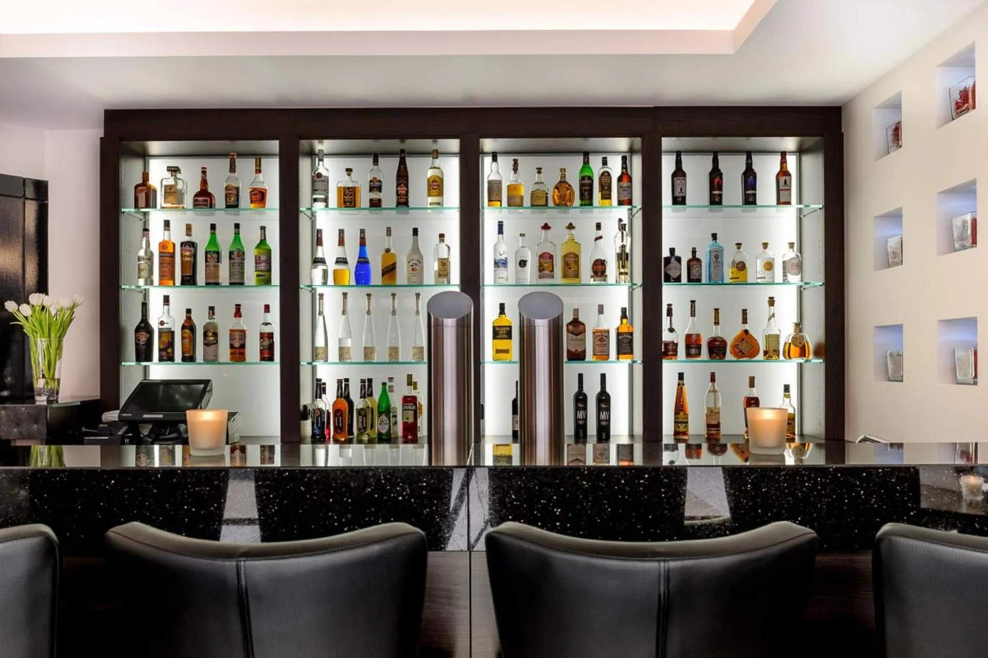 Lounge or bar in ACHAT Hotel Braunschweig