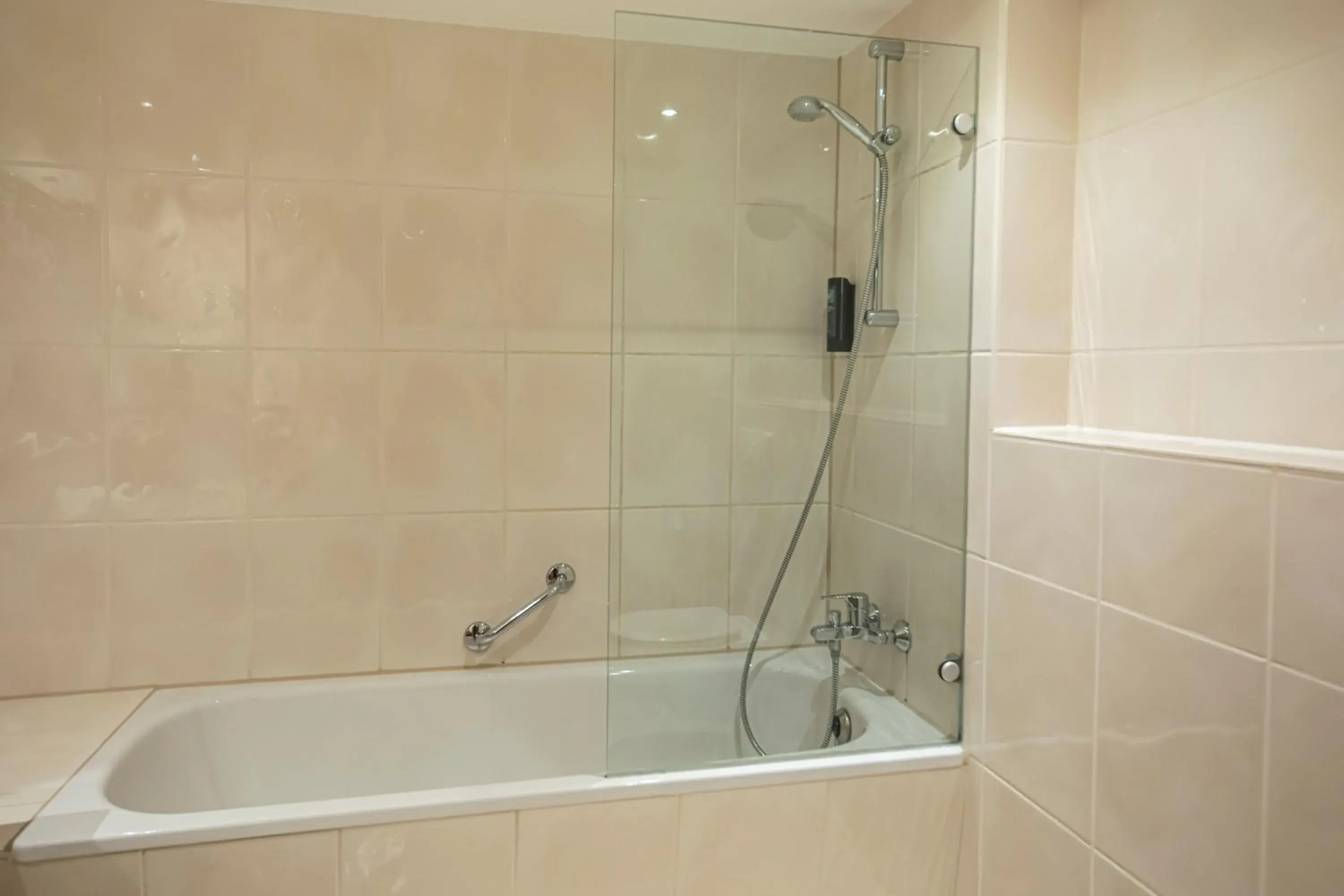 Bathroom in ACHAT Hotel Braunschweig Bathroom in ACHAT Hotel Braunschweig