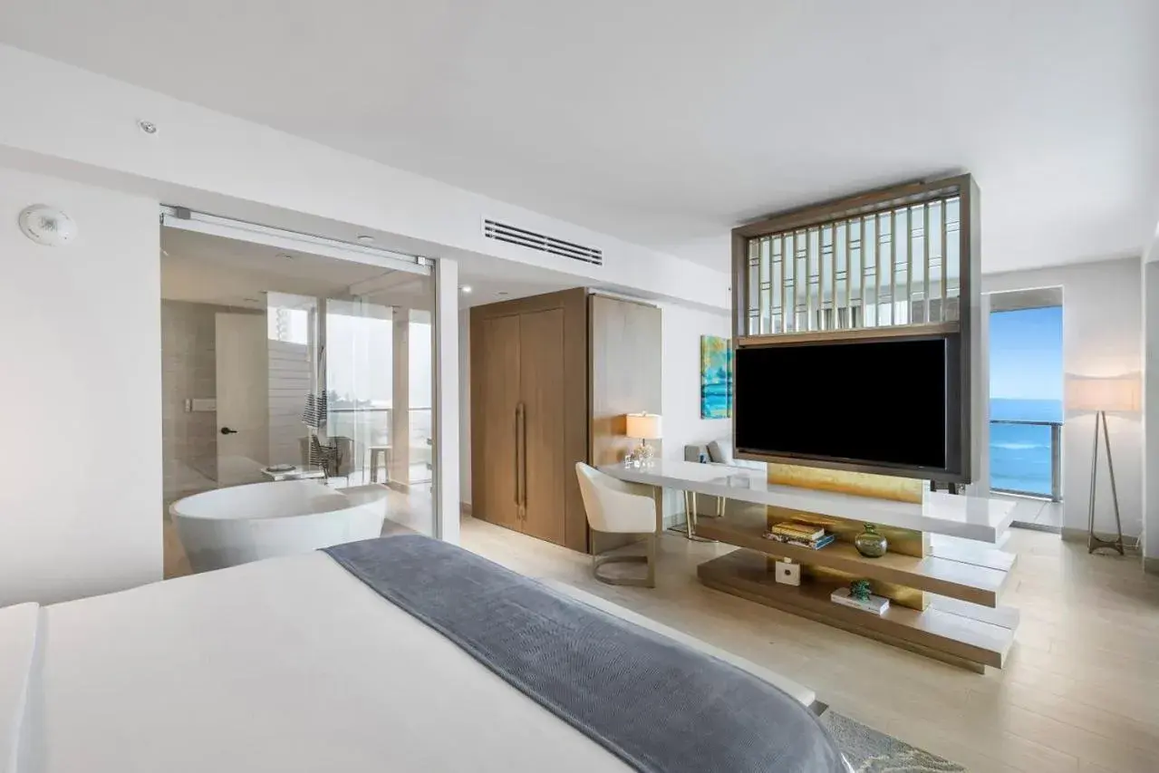 Bed in Amrit Ocean Resort & Residences Singer Island Bed in Amrit Ocean Resort & Residences Singer Island