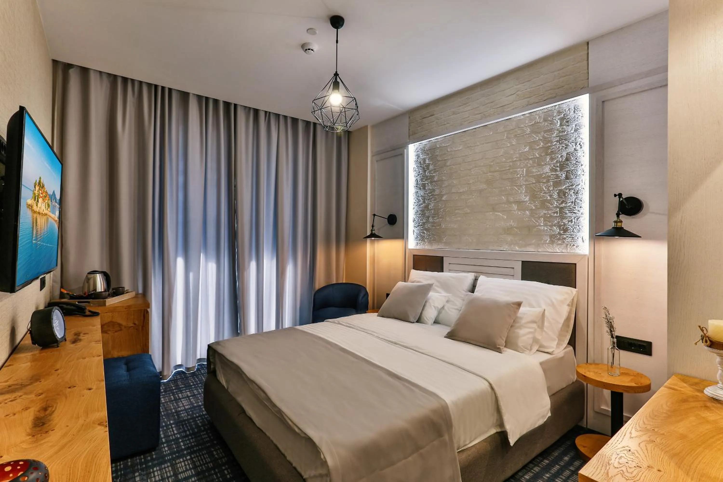 Bedroom, Bed in Boutique Hotel Tate By Aycon