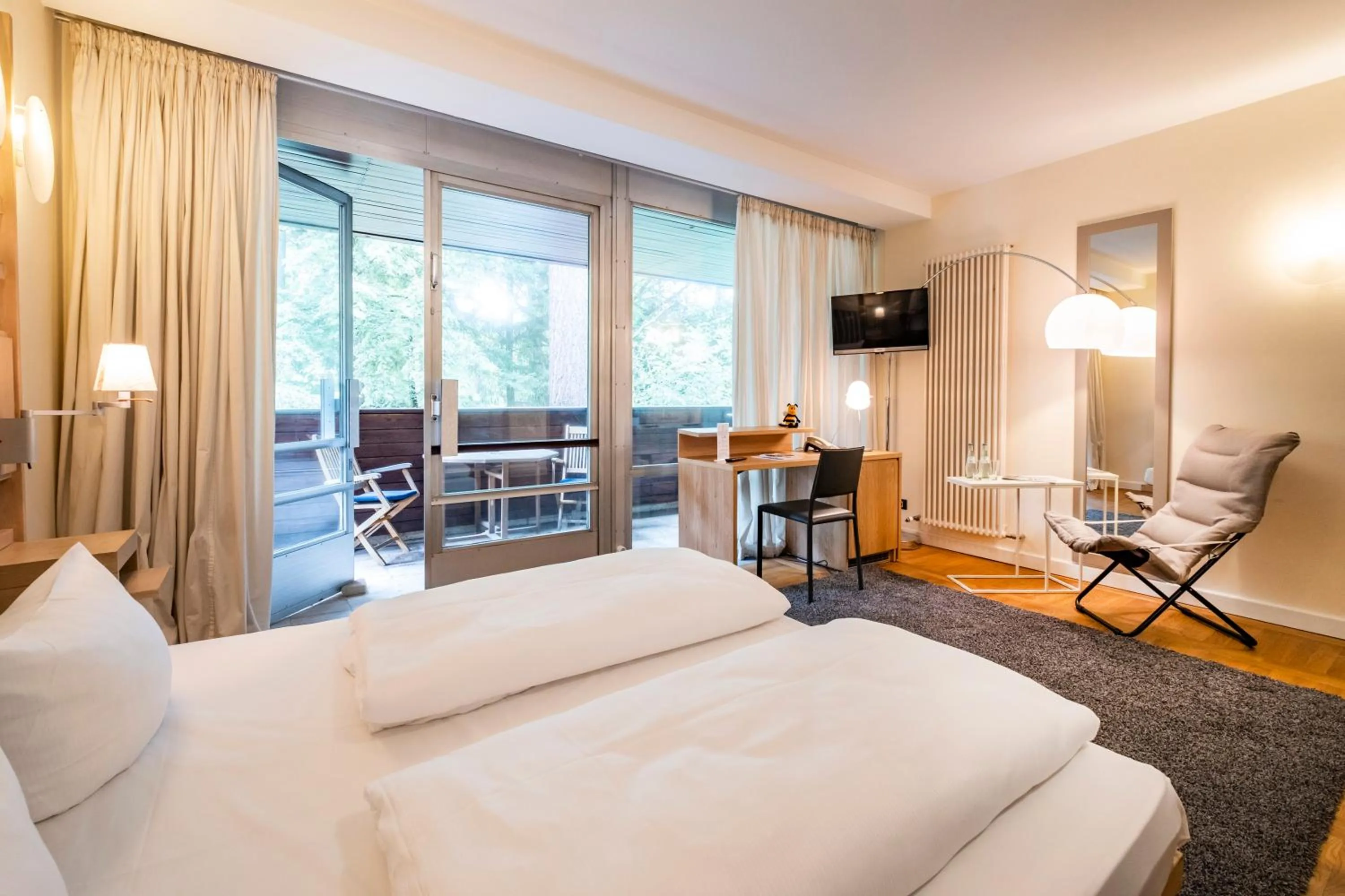 Photo of the whole room, Bed in Ringhotel Schorfheide I Waldresort Werbellinsee