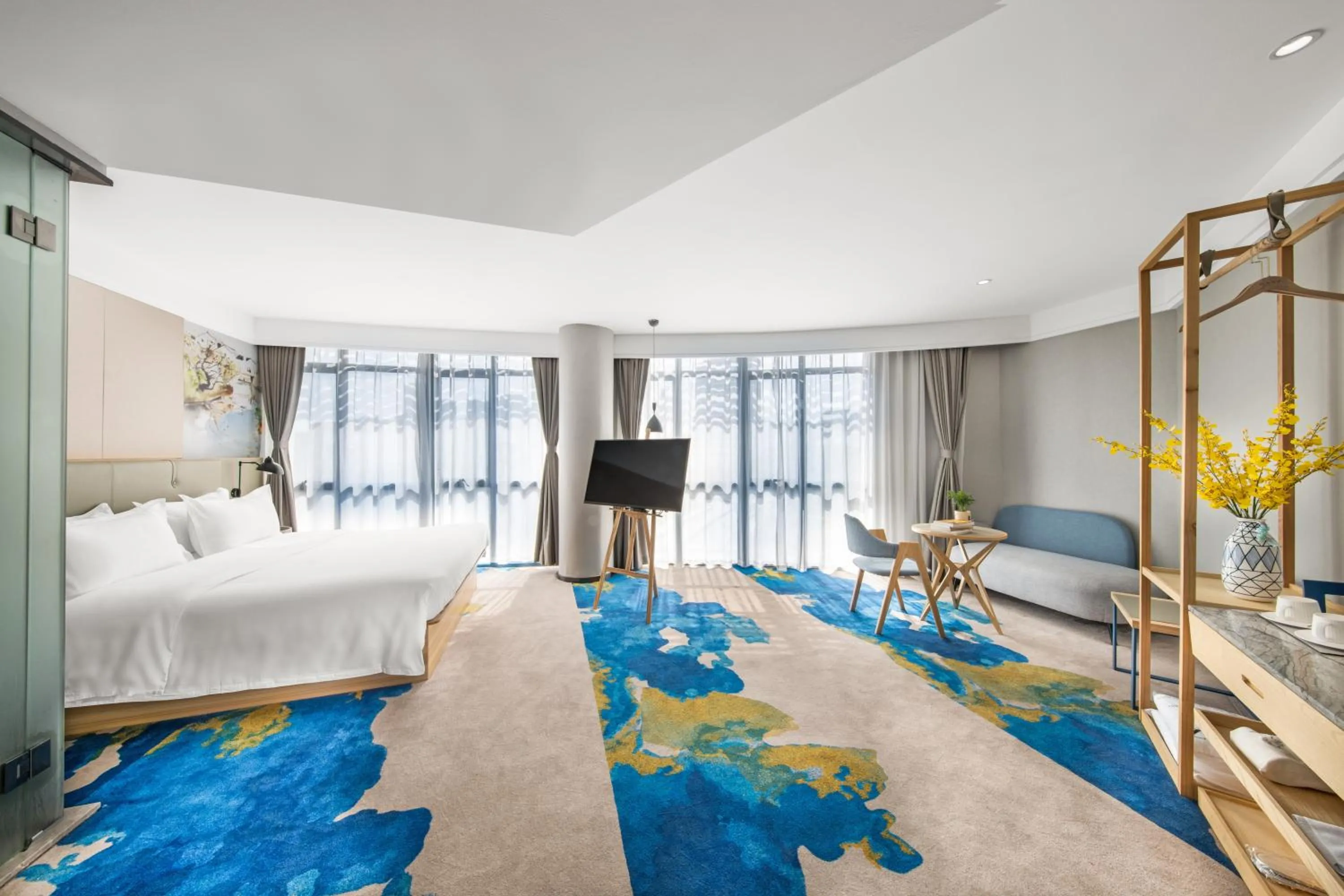 Photo of the whole room, Bed in Shenzhen Yanan Hotel