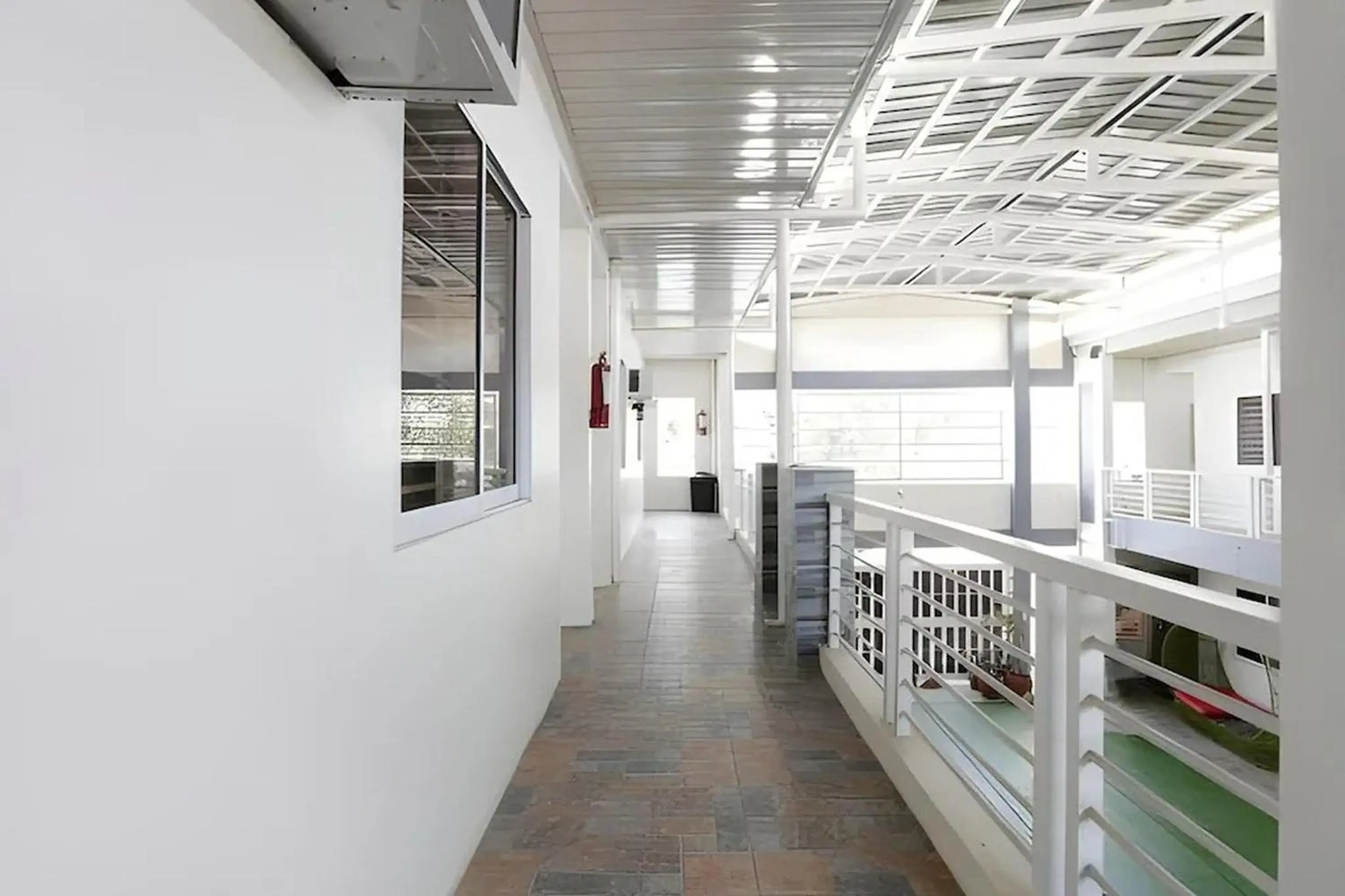 Property building in LJENJ Apartelle near Clark Airport Property building in LJENJ Apartelle near Clark Airport