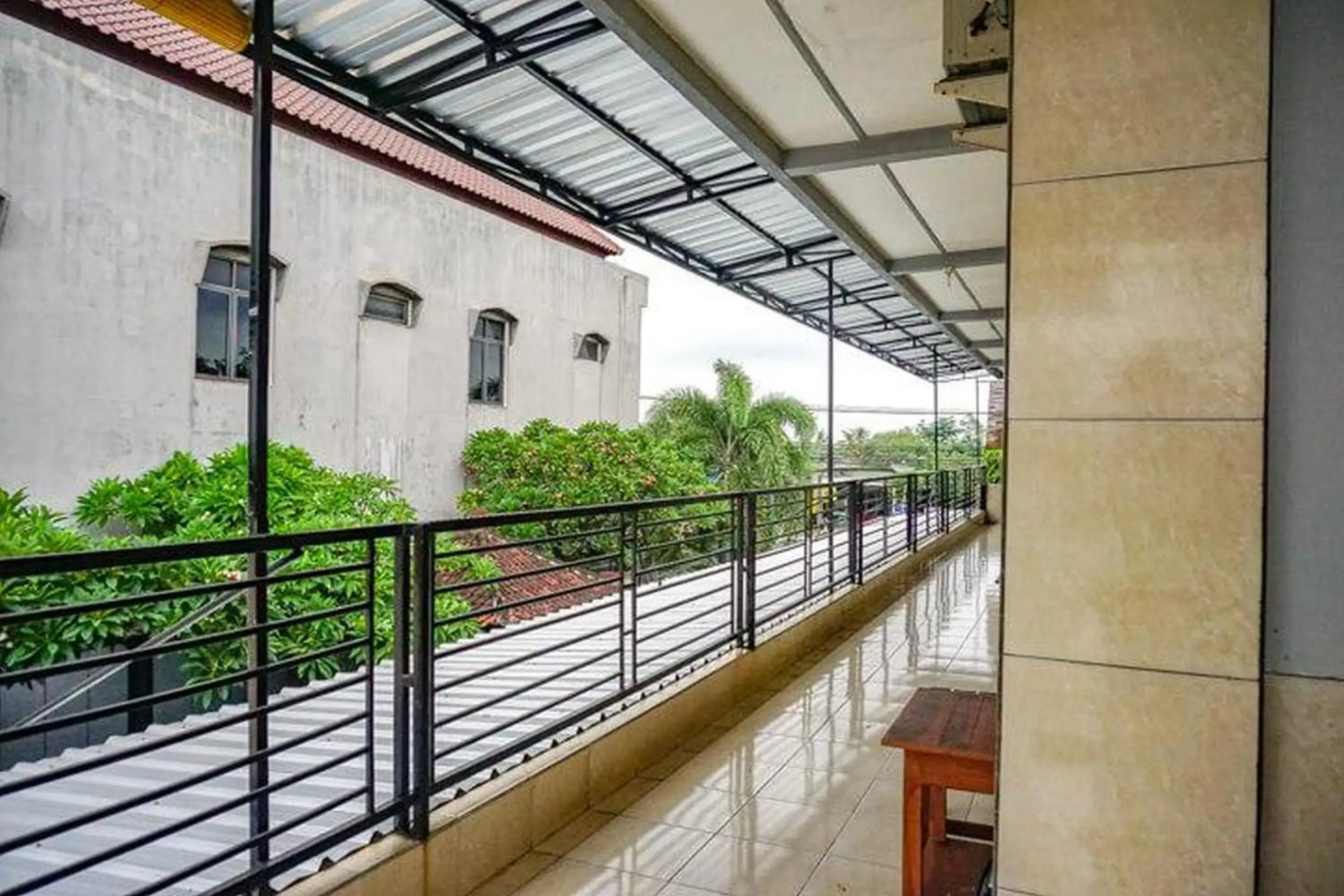 Property building in RedDoorz near Penimbangan Beach Singaraja Property building in RedDoorz near Penimbangan Beach Singaraja