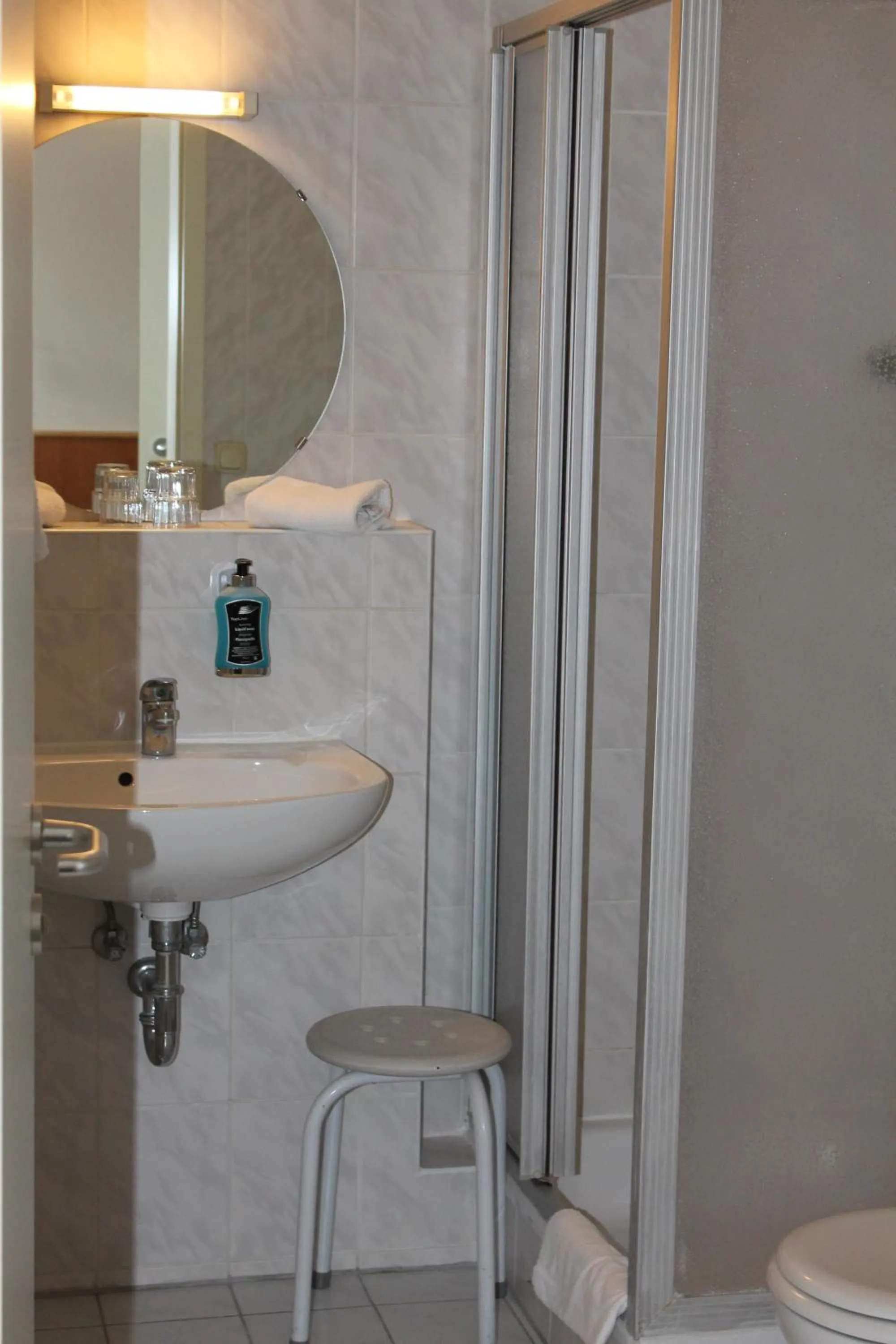 Bathroom in Filmhotel Lili Marleen