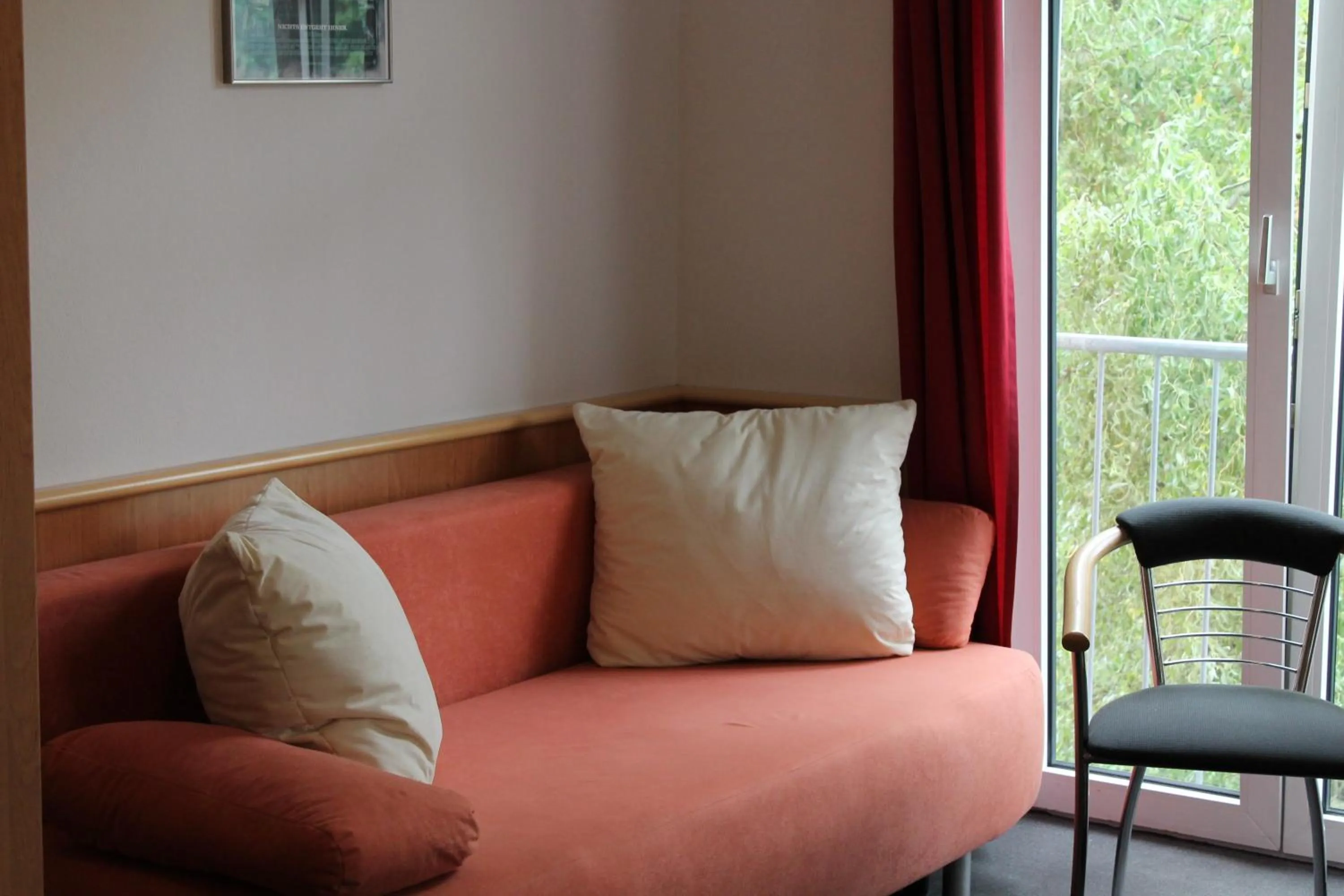 Seating area in Filmhotel Lili Marleen