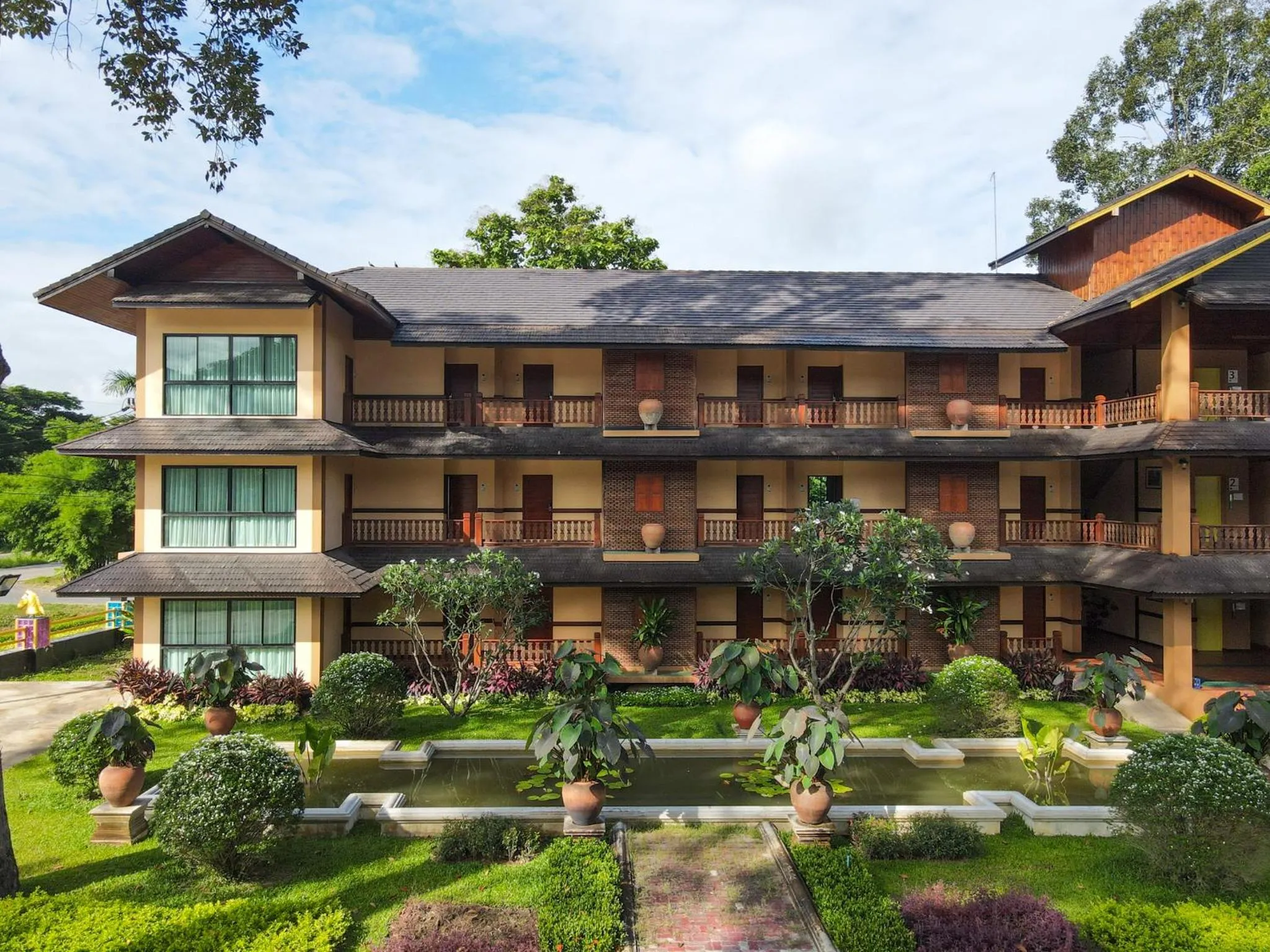 Property building in Phumontra Resort Nakhon Nayok