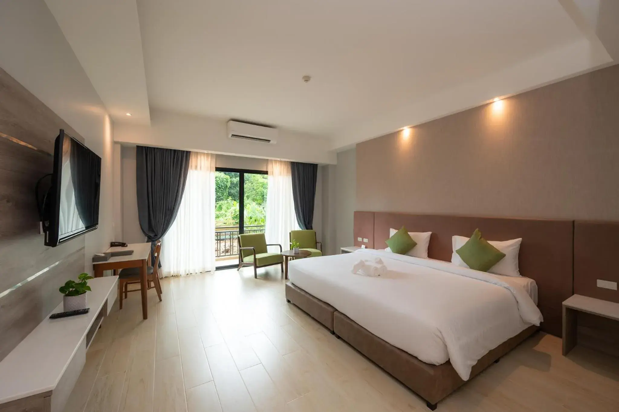 Photo of the whole room, Bed in Phumontra Resort Nakhon Nayok Photo of the whole room, Bed in Phumontra Resort Nakhon Nayok
