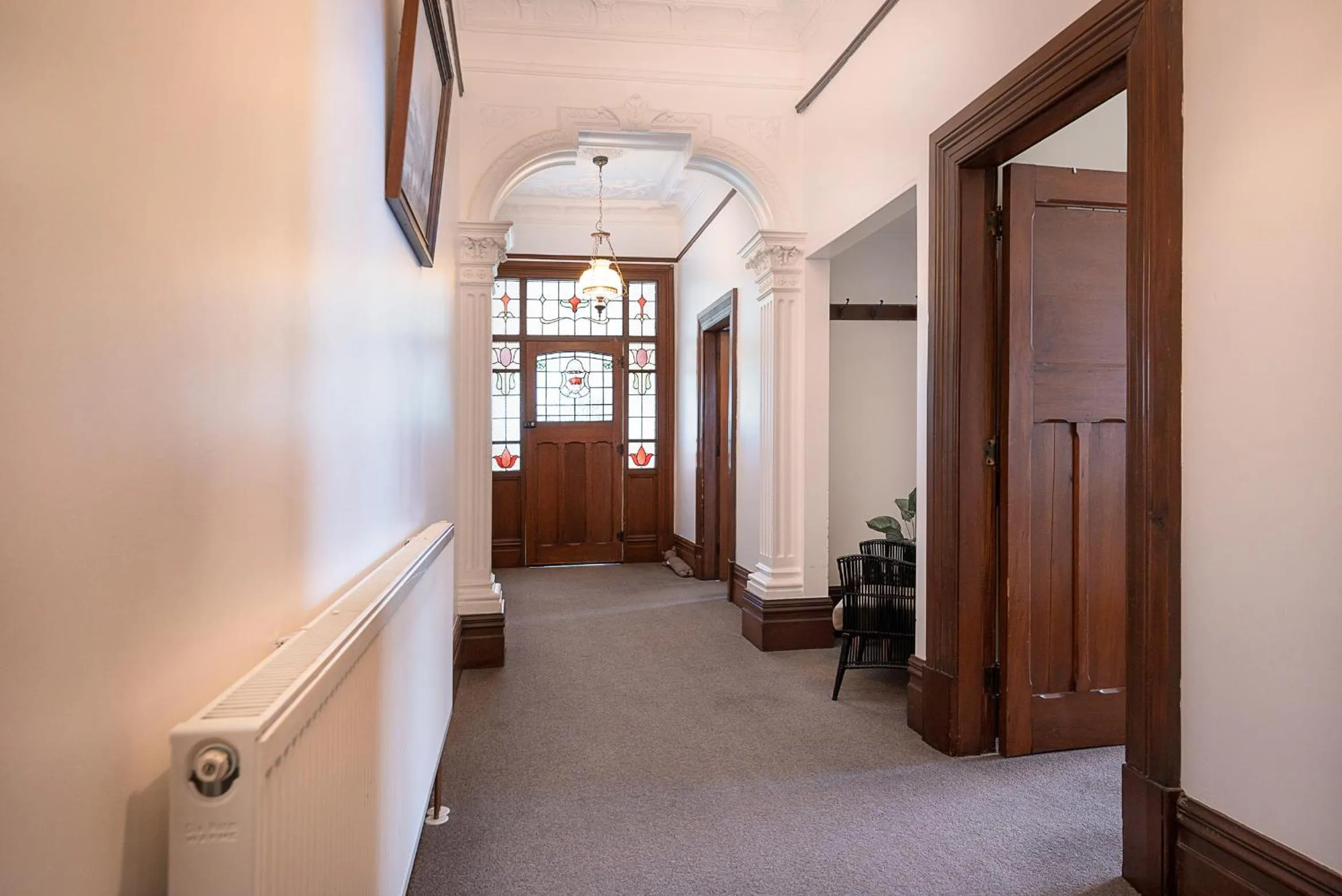 Property building in The Fern & Thistle Luxury Accommodation- Drinks, Hotpool, Sauna