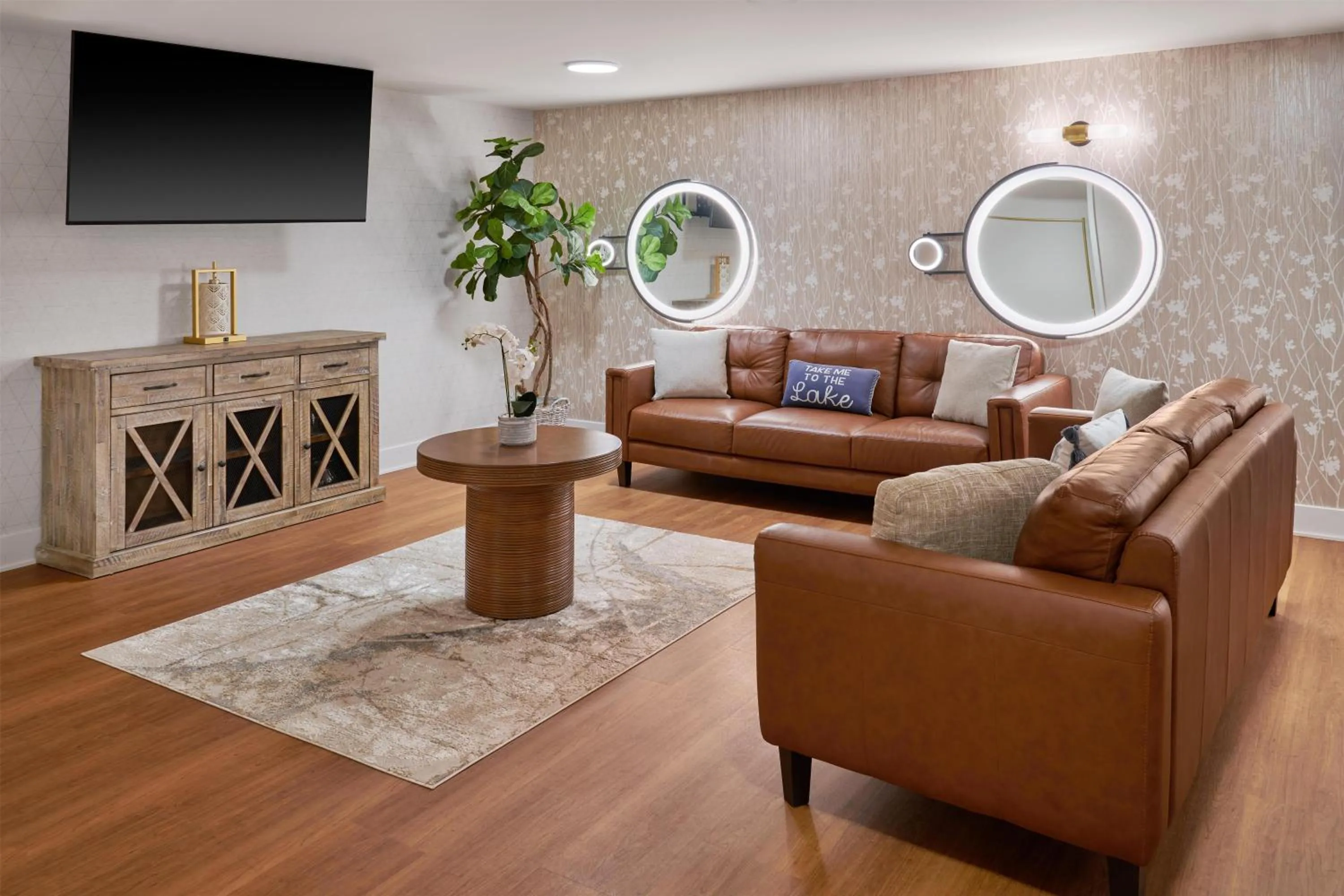 Meeting/conference room in Hotel Canandaigua, Tapestry Collection By Hilton