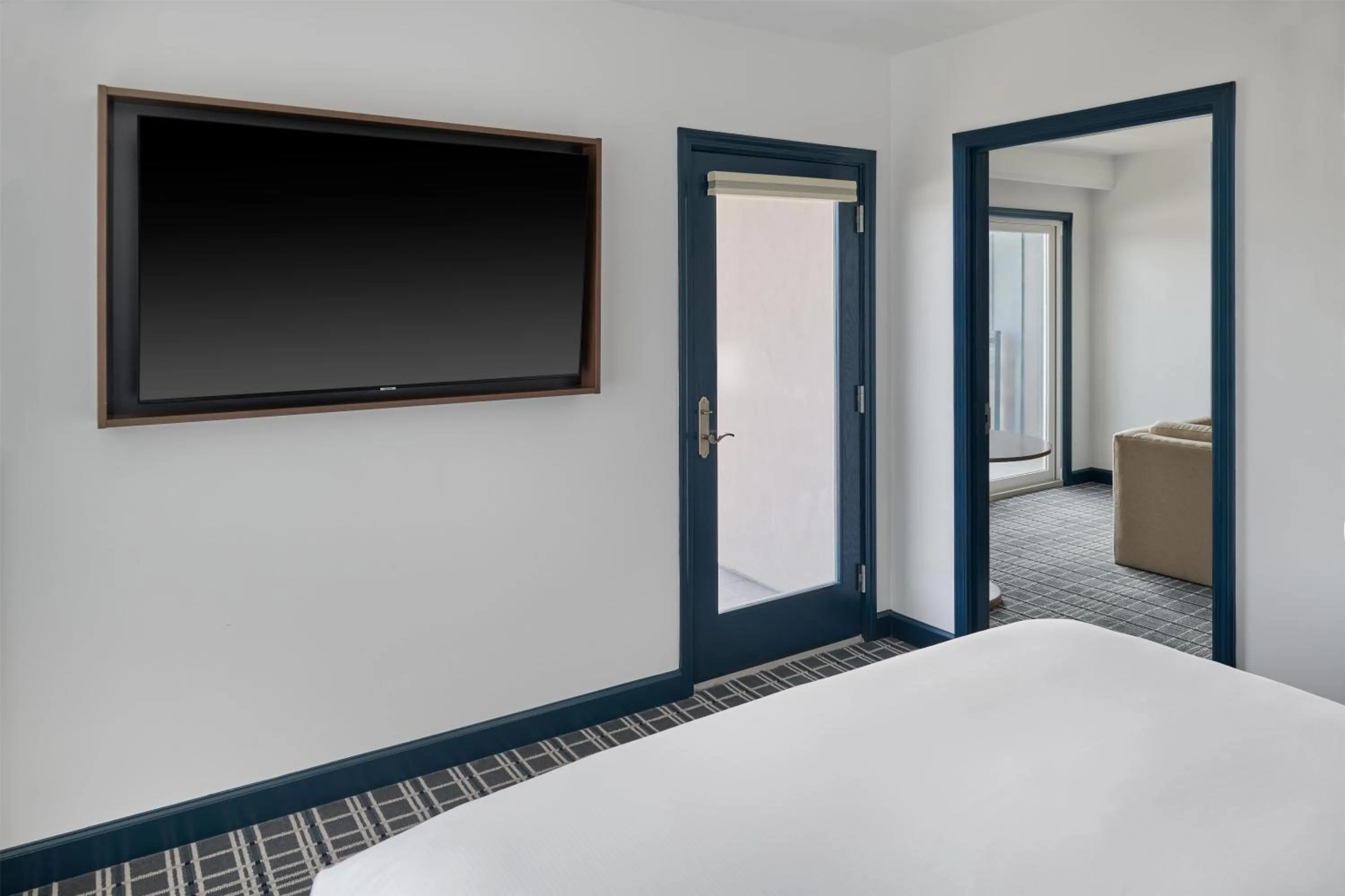 Bed in Hotel Canandaigua, Tapestry Collection By Hilton