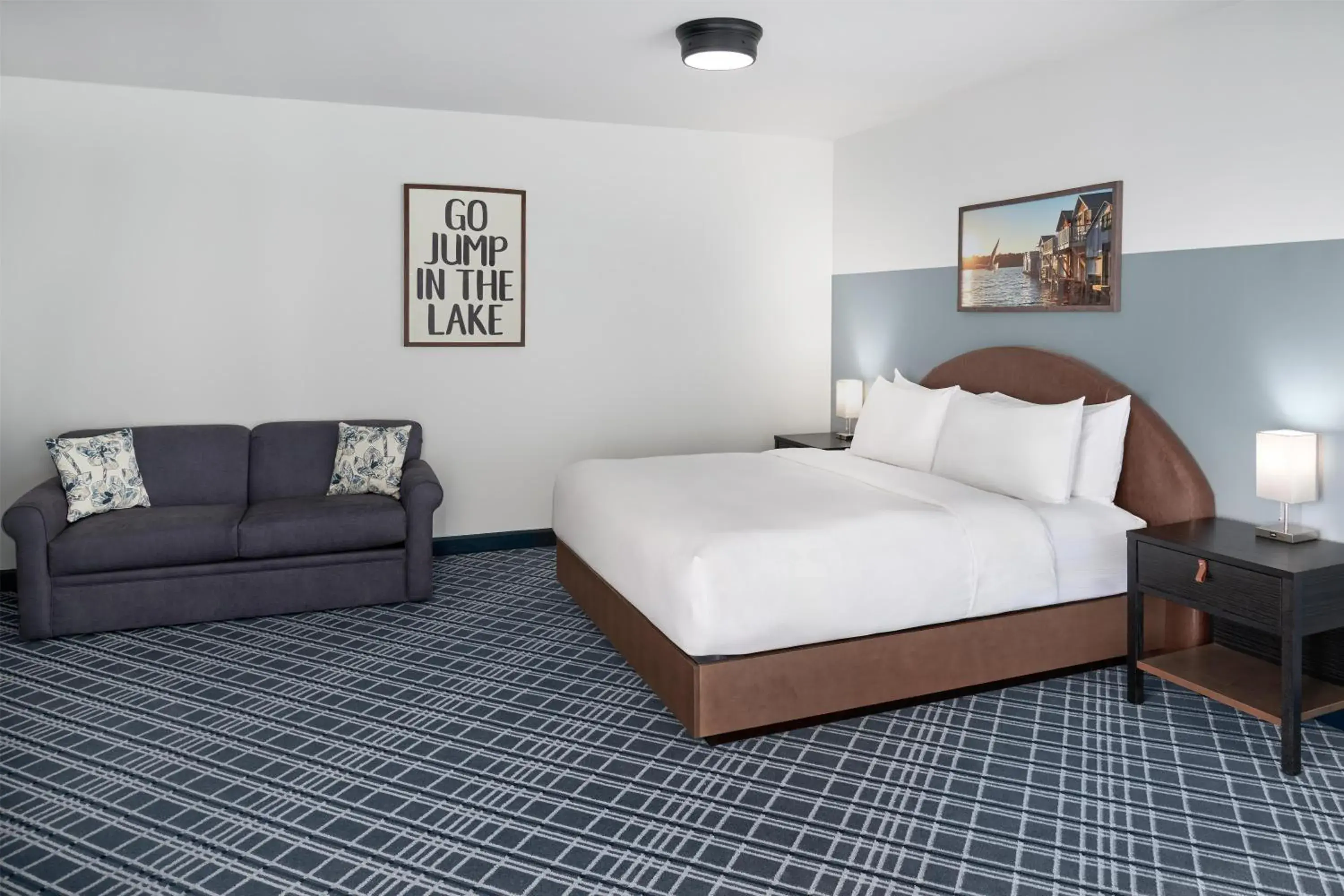 King Suite in Hotel Canandaigua, Tapestry Collection By Hilton King Suite in Hotel Canandaigua, Tapestry Collection By Hilton