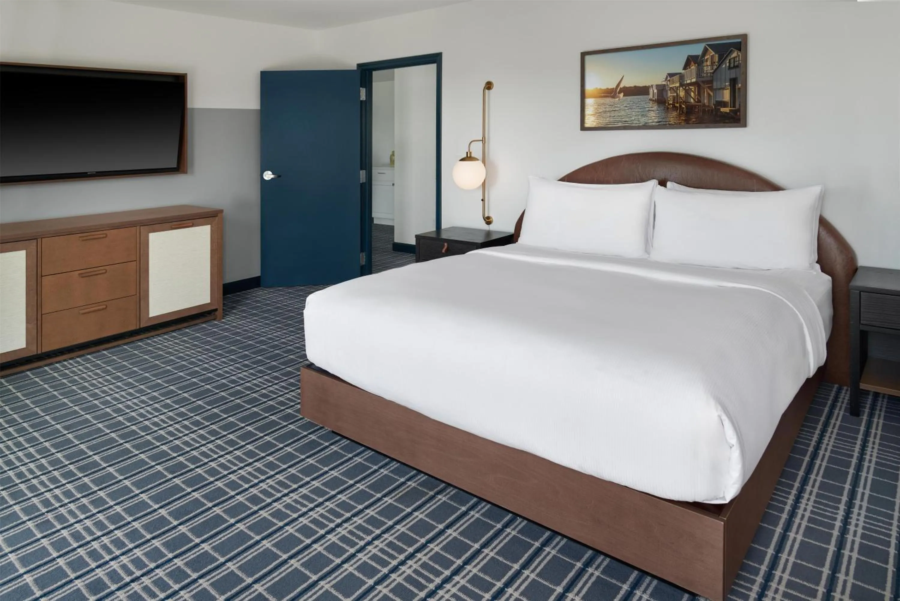 Bed in Hotel Canandaigua, Tapestry Collection By Hilton