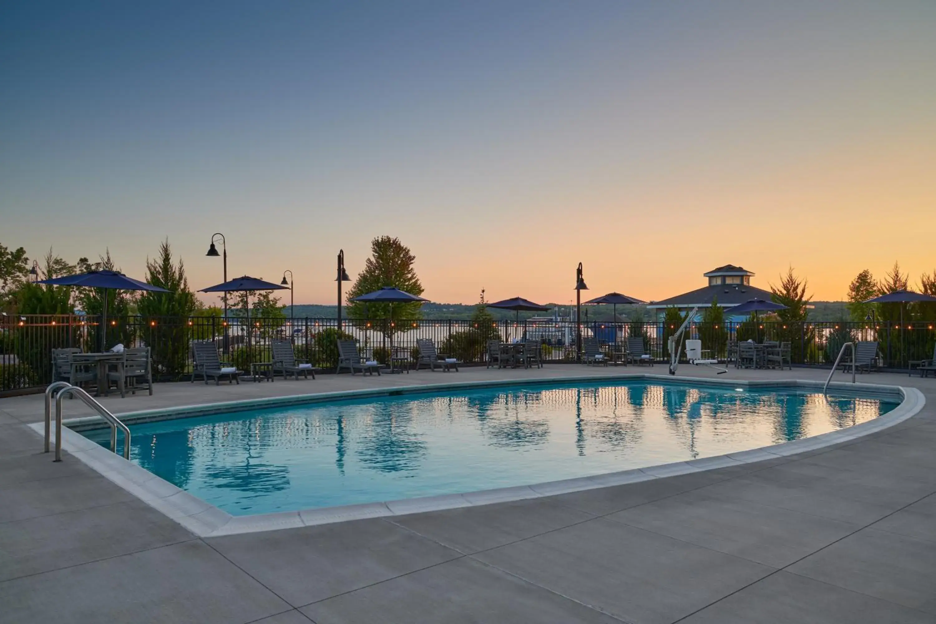 Swimming pool in Hotel Canandaigua, Tapestry Collection By Hilton Swimming pool in Hotel Canandaigua, Tapestry Collection By Hilton