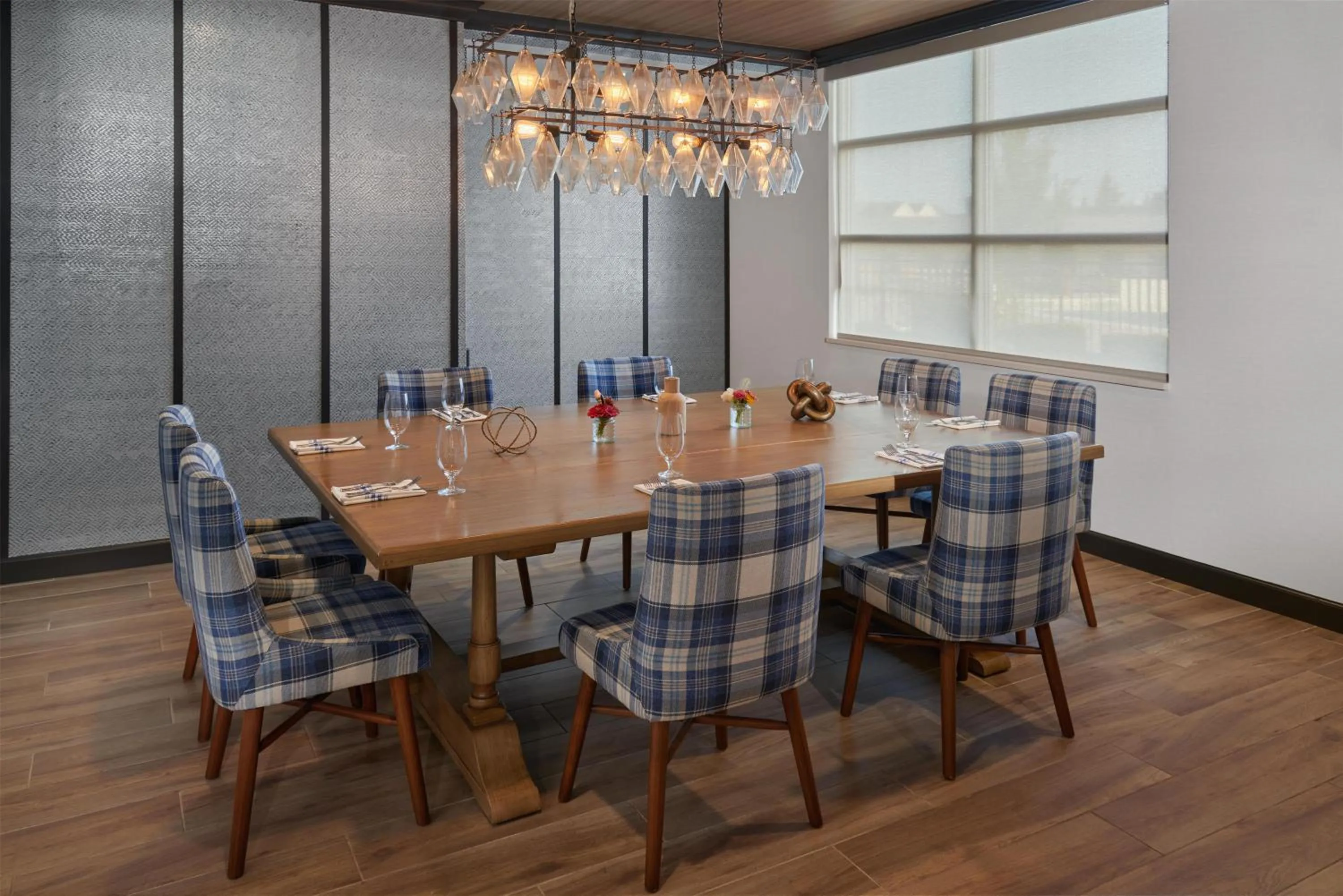 Restaurant/places to eat in Hotel Canandaigua, Tapestry Collection By Hilton