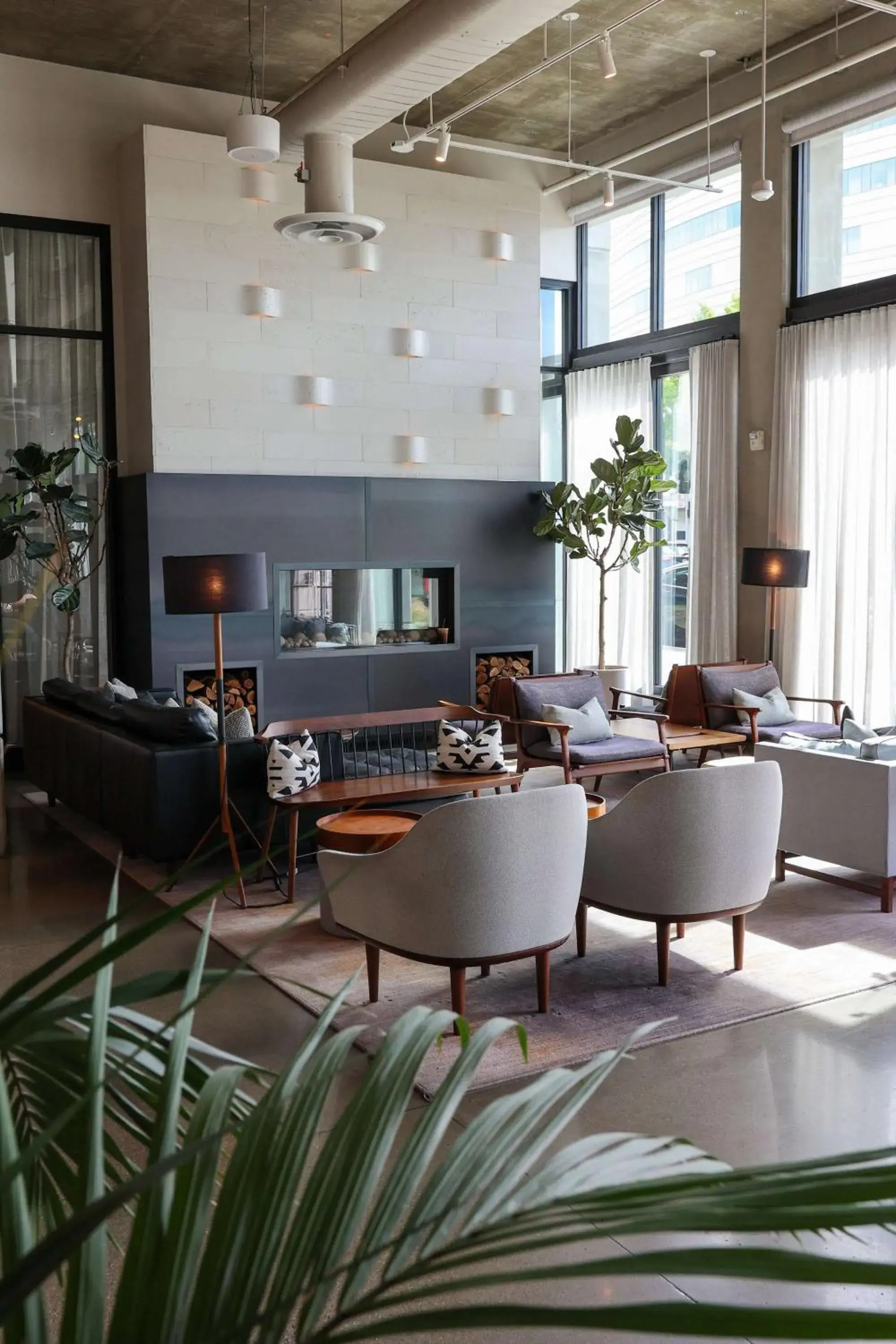 Lobby or reception in Tapestry By Hilton The Fort Sutter Hotel Sacramento, Ca Lobby or reception in Tapestry By Hilton The Fort Sutter Hotel Sacramento, Ca