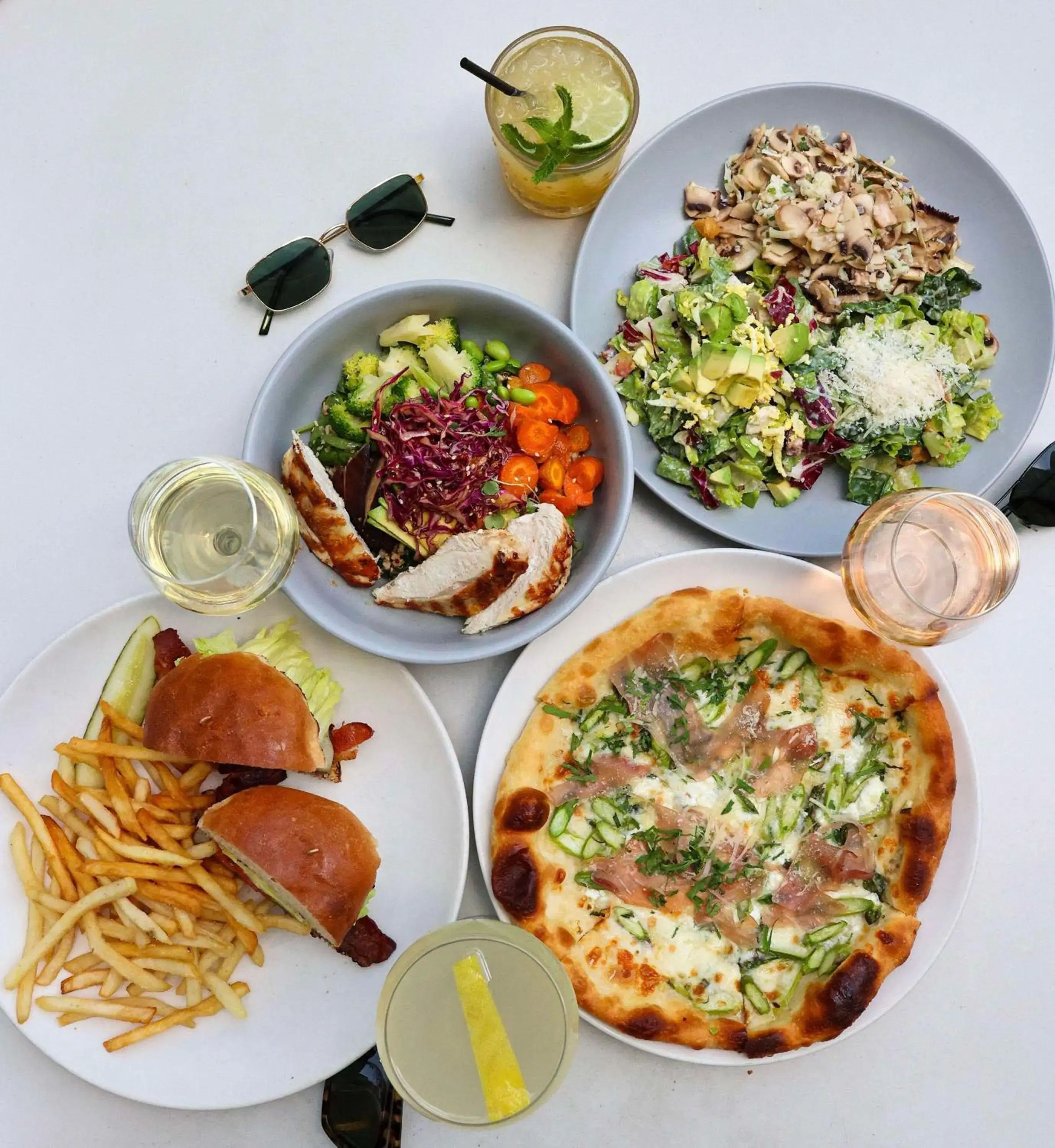 Food and drinks in Tapestry By Hilton The Fort Sutter Hotel Sacramento, Ca Food and drinks in Tapestry By Hilton The Fort Sutter Hotel Sacramento, Ca