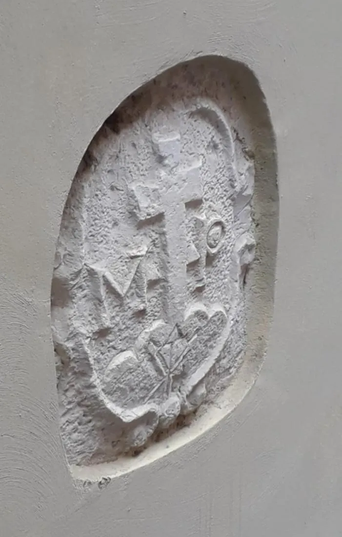 Facade/entrance in MaPu'