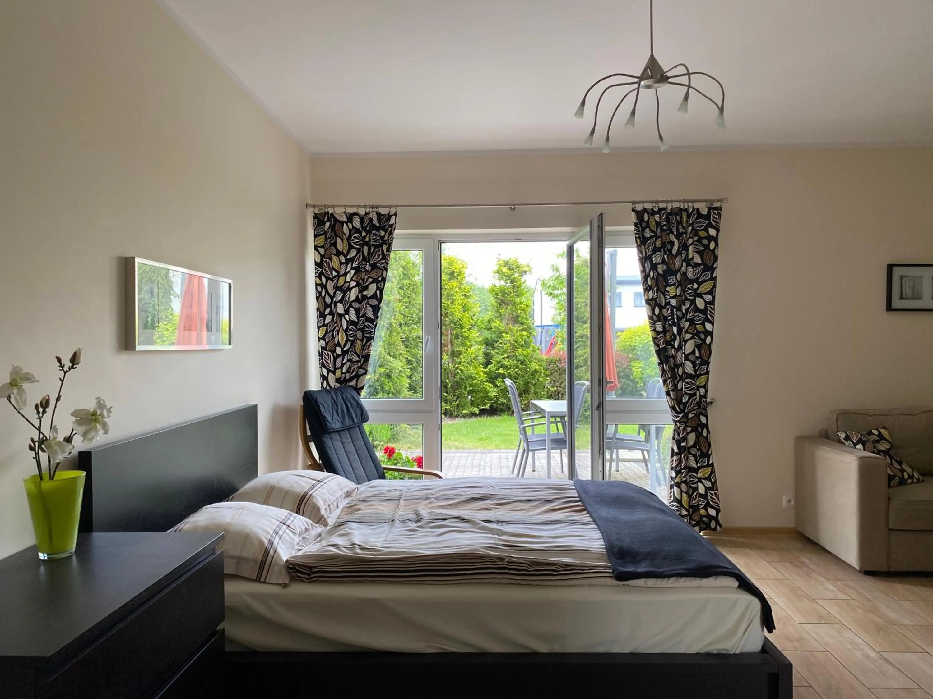 Bed in "Willa pod Cyprysami"