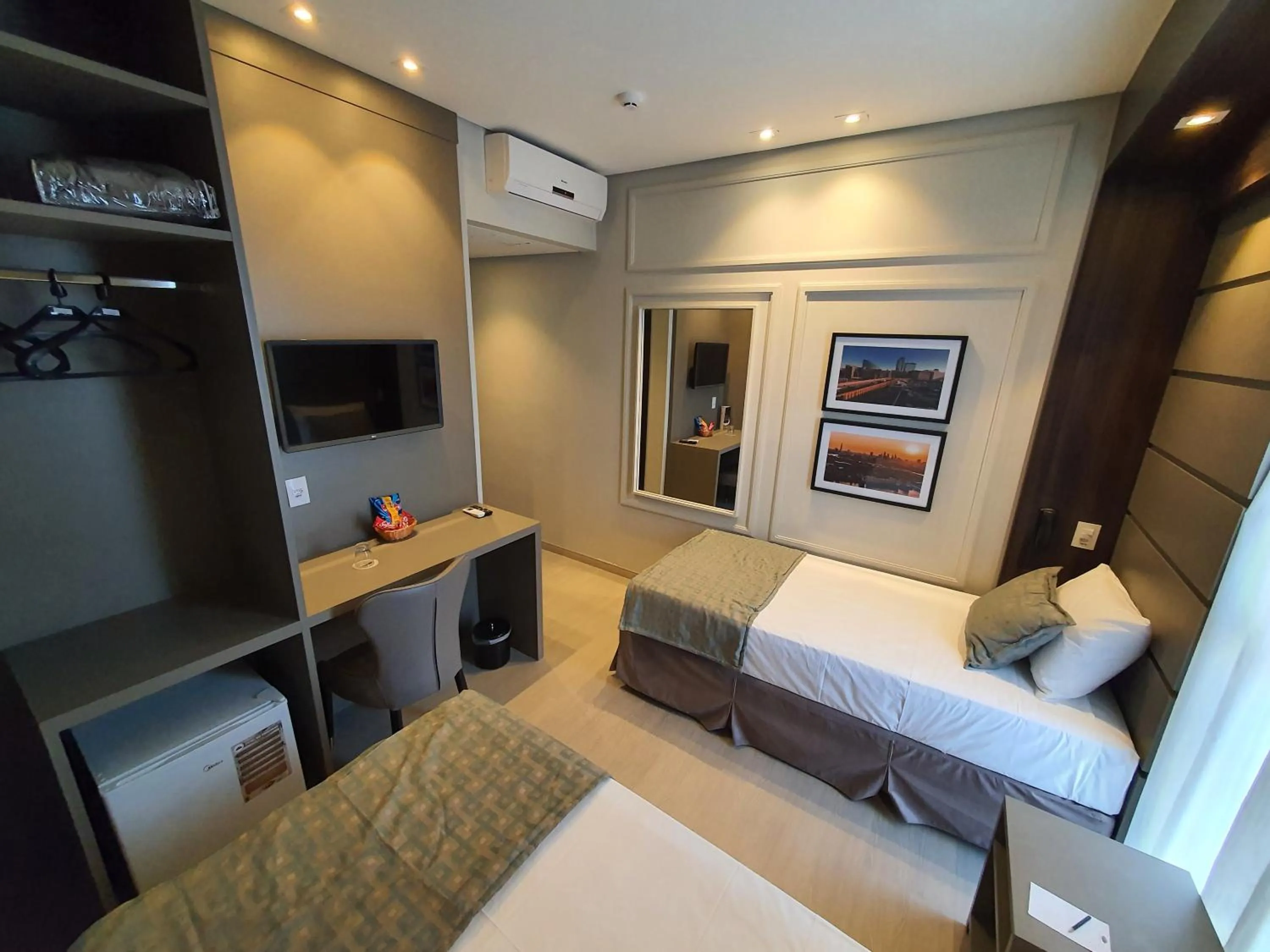 TV and multimedia, Bed in Class Hotel Piracicaba