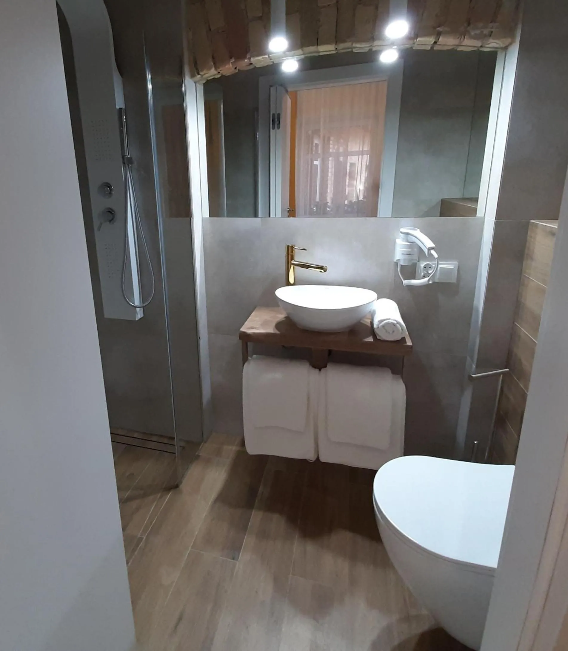 Bathroom in Aparthotel Jurowiecka 60