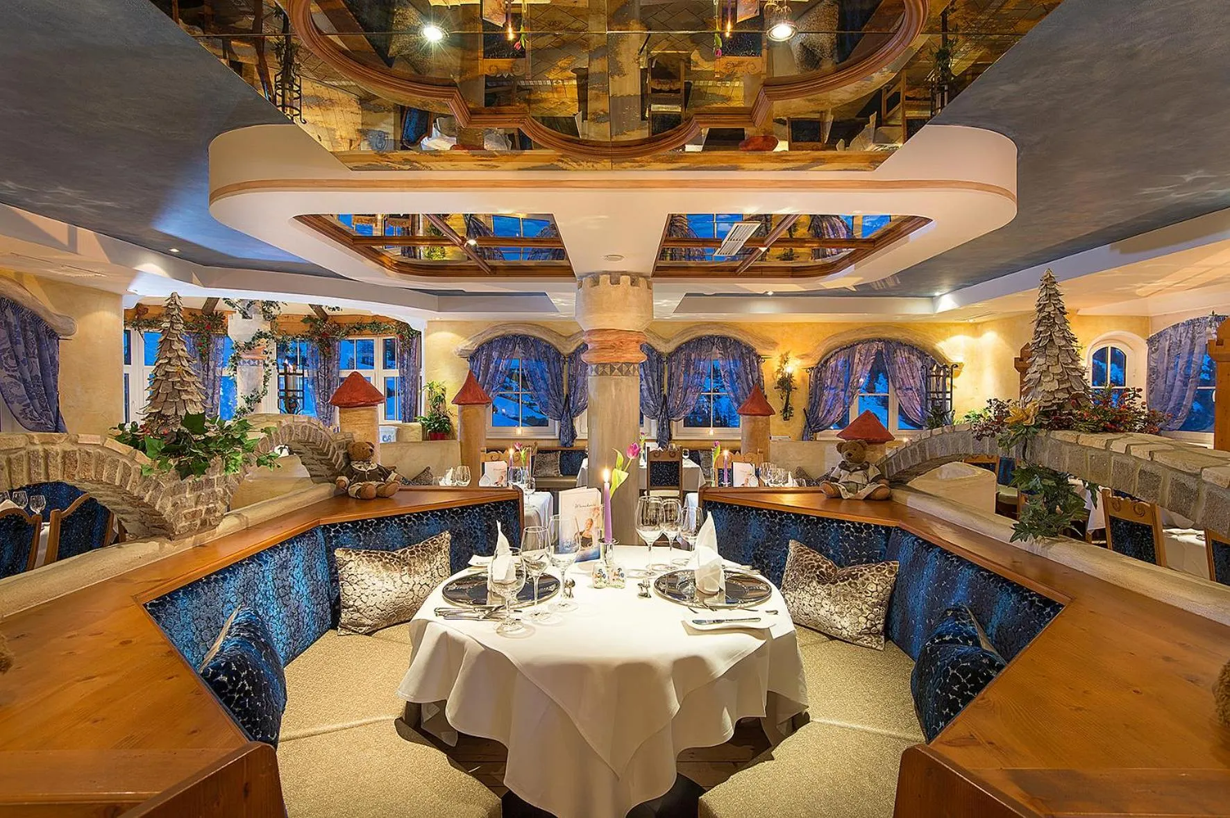 Restaurant/places to eat in Sporthotel Cinderella