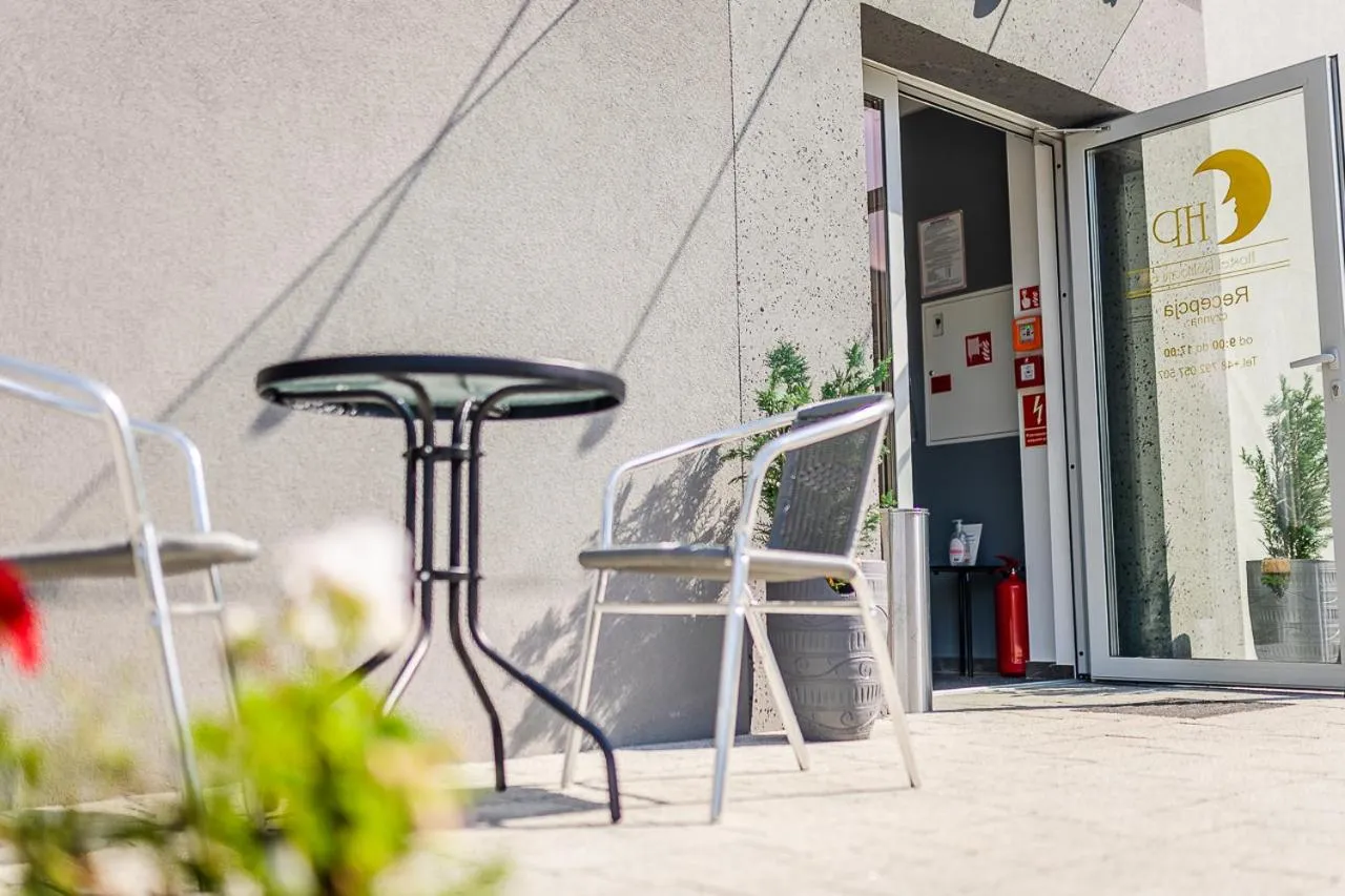 Hostel Północna 61