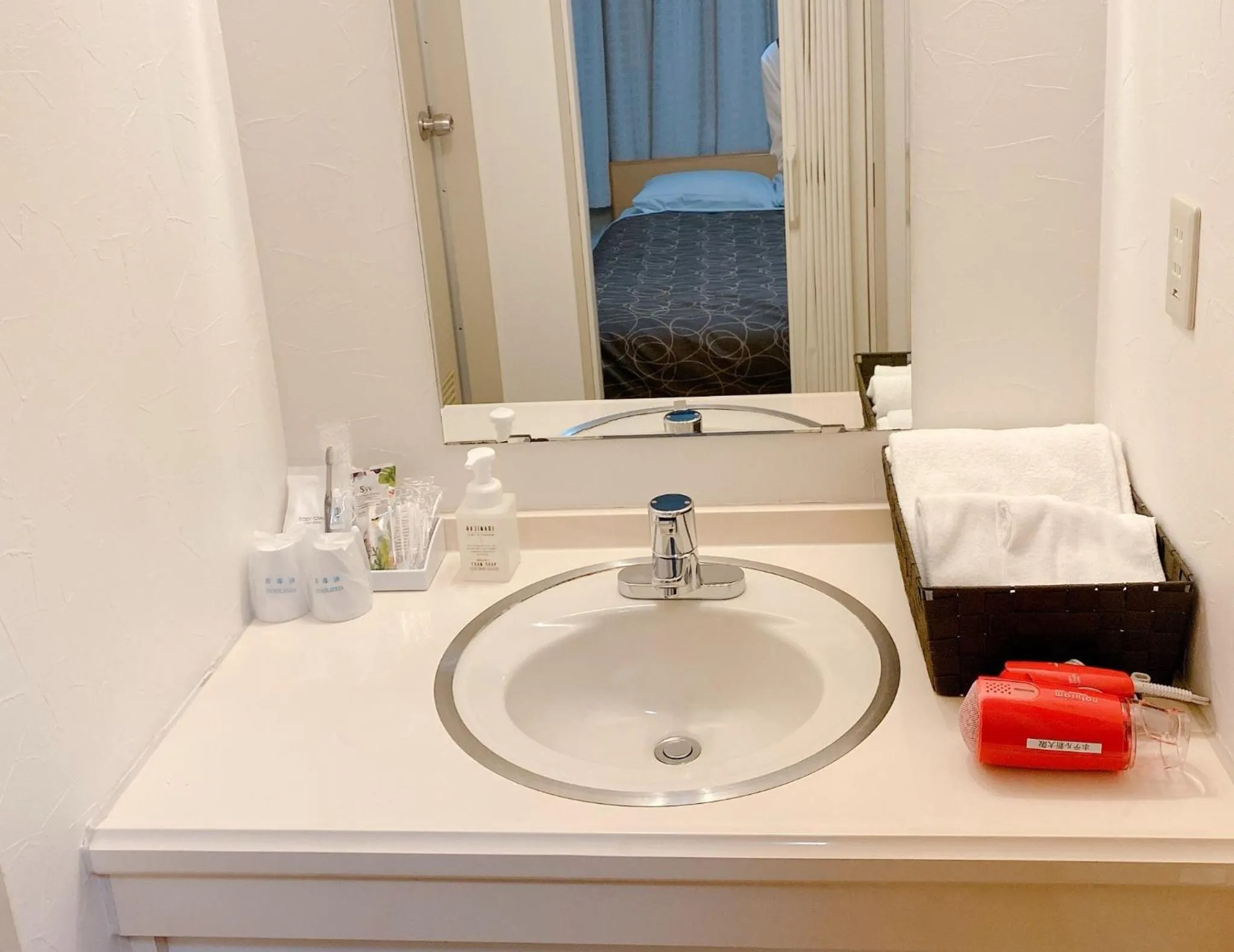 Hotel Shin Osaka / Vacation STAY 81528
