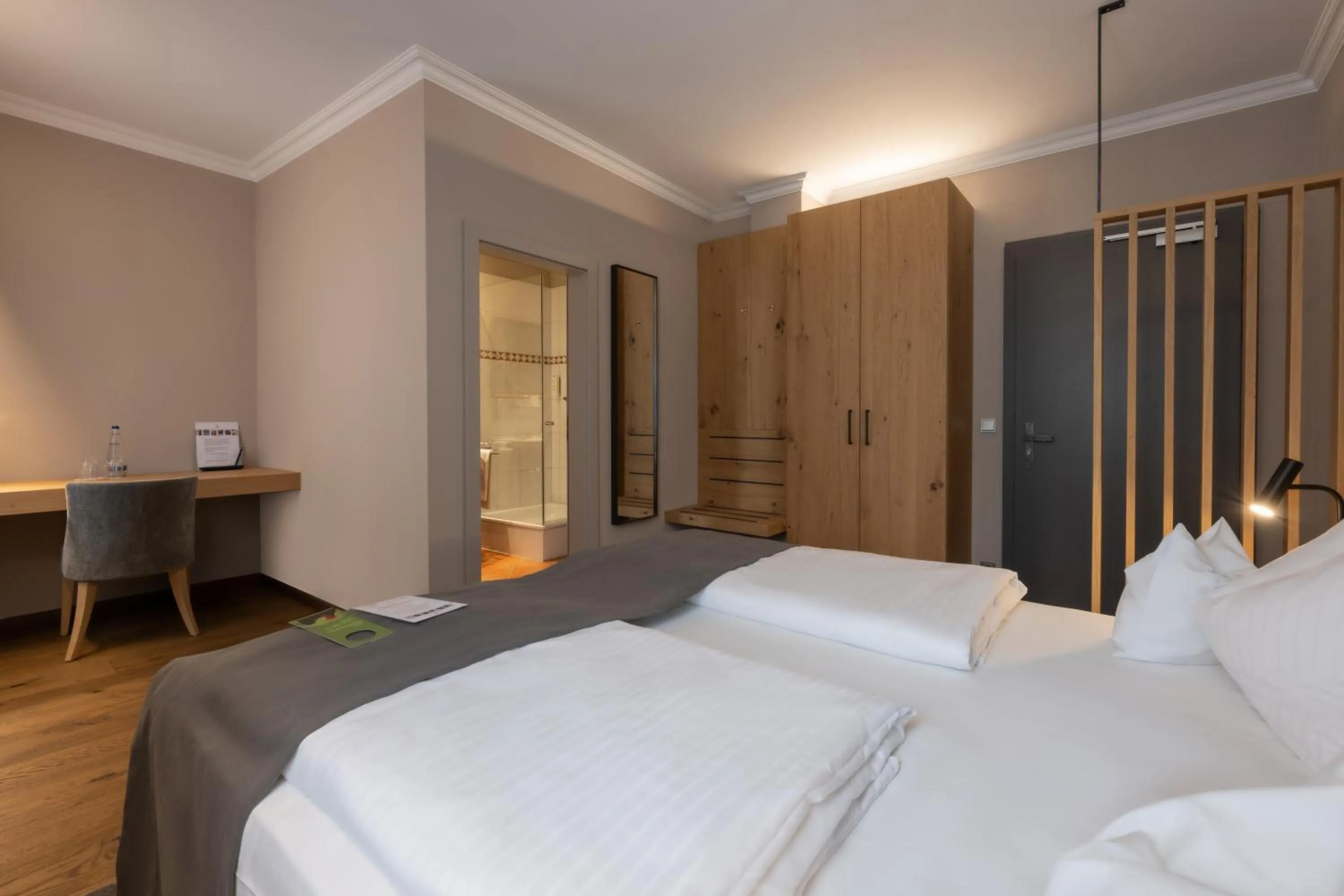 Bed in Hotel Goldene Sonne