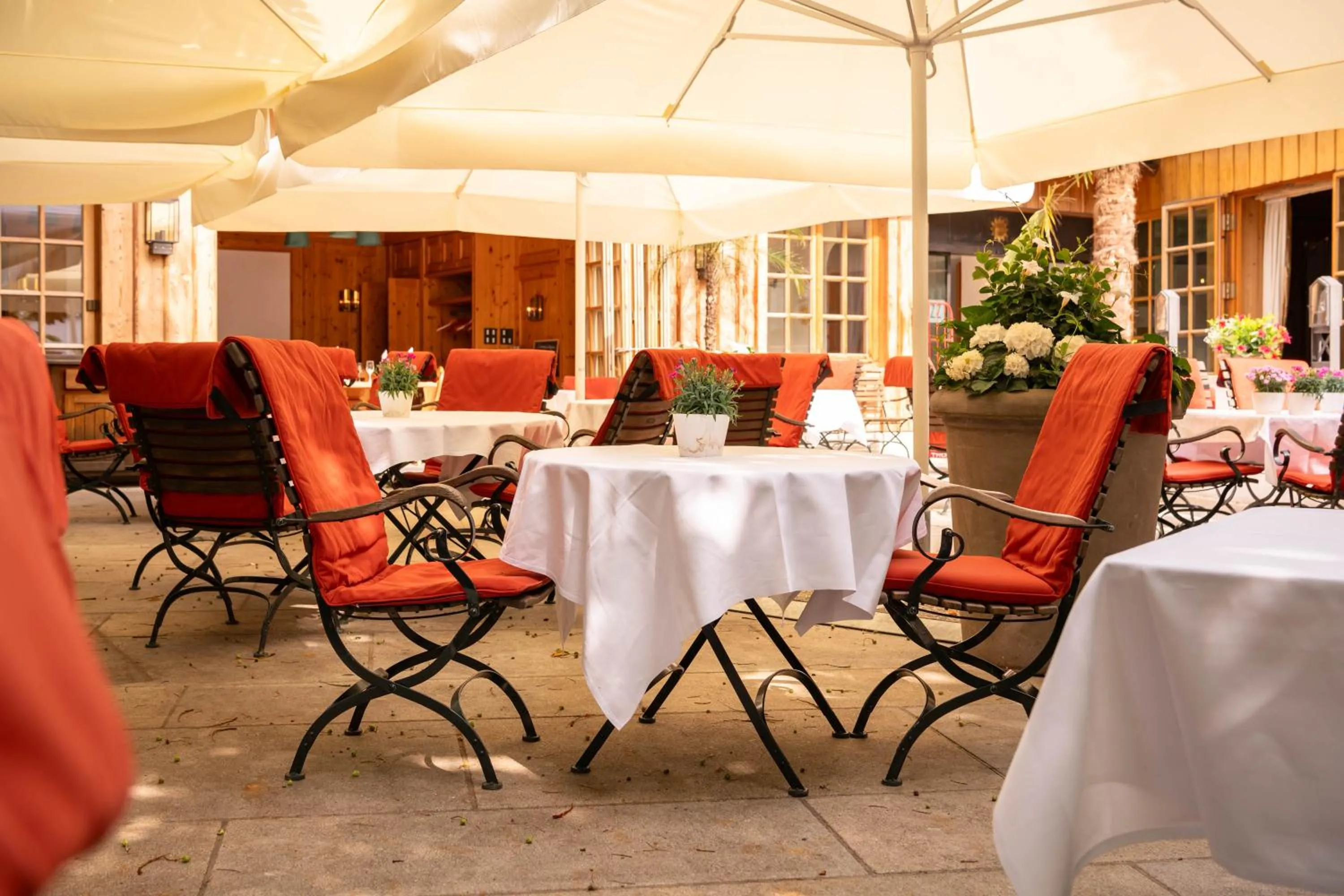 Restaurant/places to eat in Hotel Goldene Sonne
