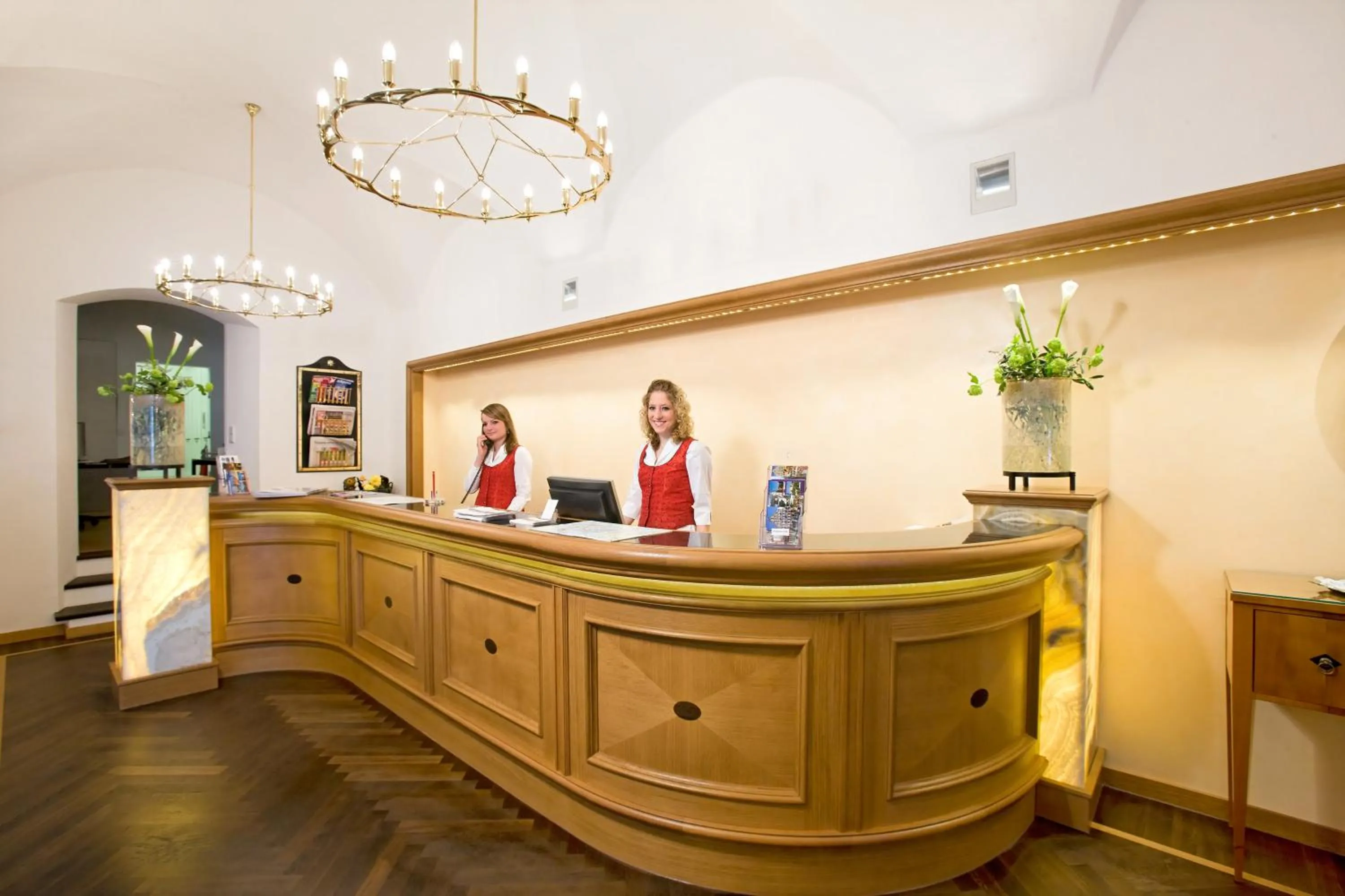 Lobby or reception in Hotel Goldene Sonne