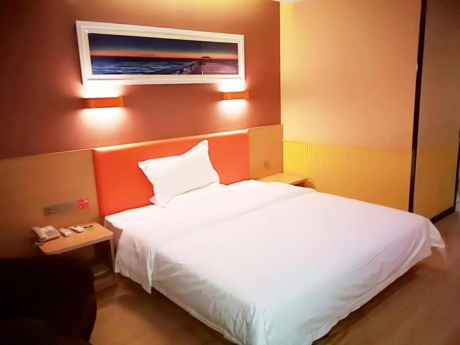 Bed in 7 Days Premium Linfen Pingyang South Street Branch