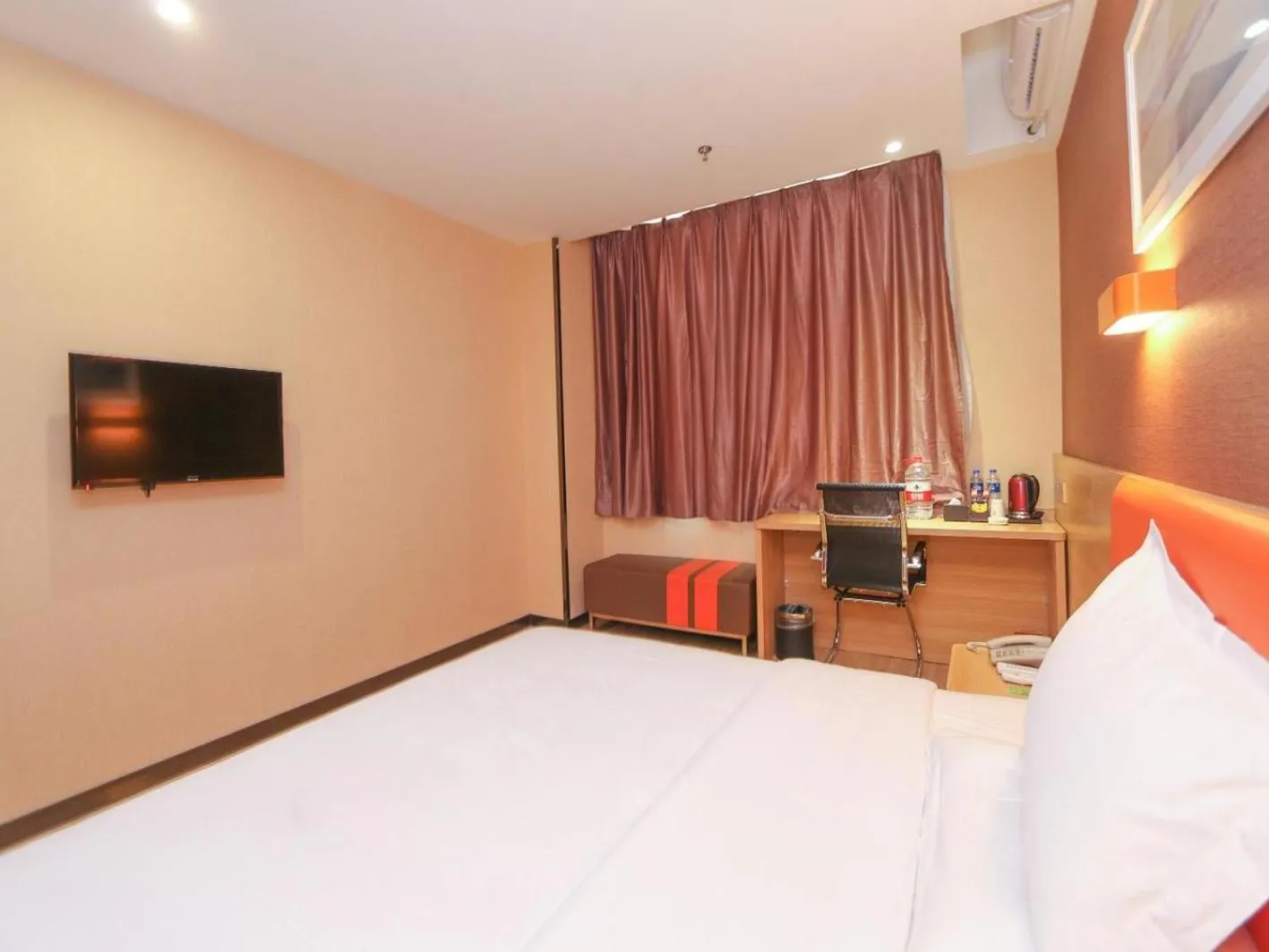 Bed in 7 Days Premium Linfen Pingyang South Street Branch