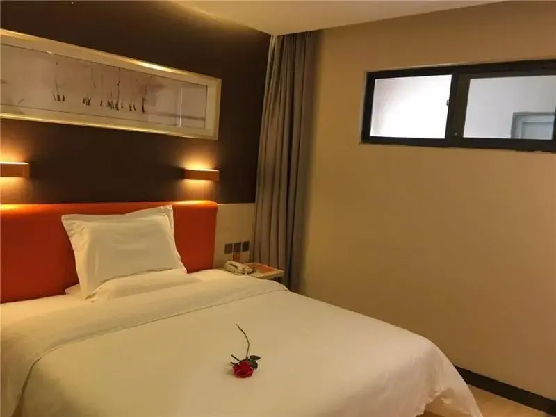 Bed in 7Days Premium Linyi Mengyin Mengshan Road Branch Bed in 7Days Premium Linyi Mengyin Mengshan Road Branch