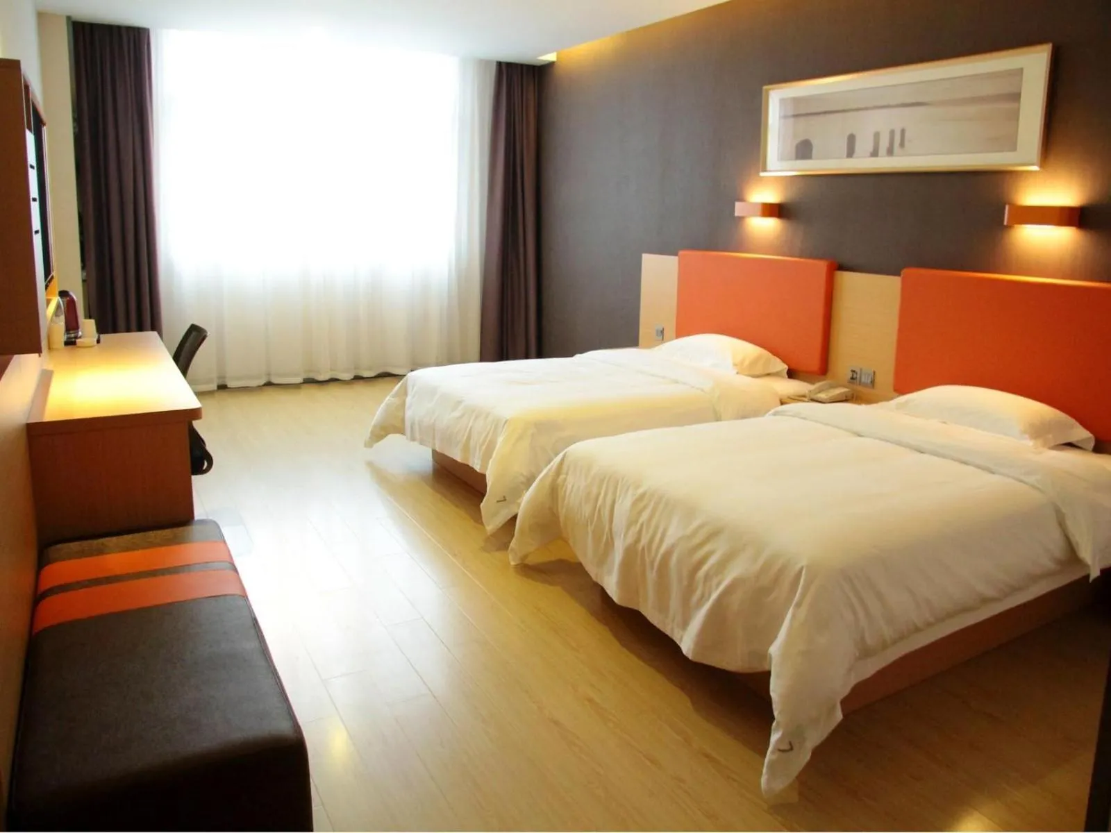 Bed in 7Days Premium Leshan Qianwei Fengye Fortune Center Branch