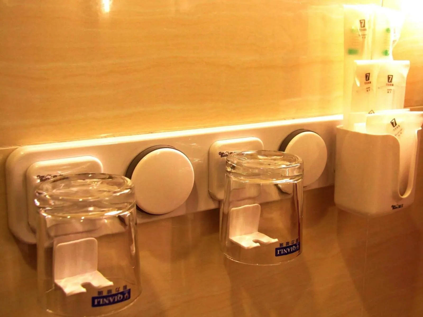 7Days Premium Leshan Qianwei Fengye Fortune Center Branch