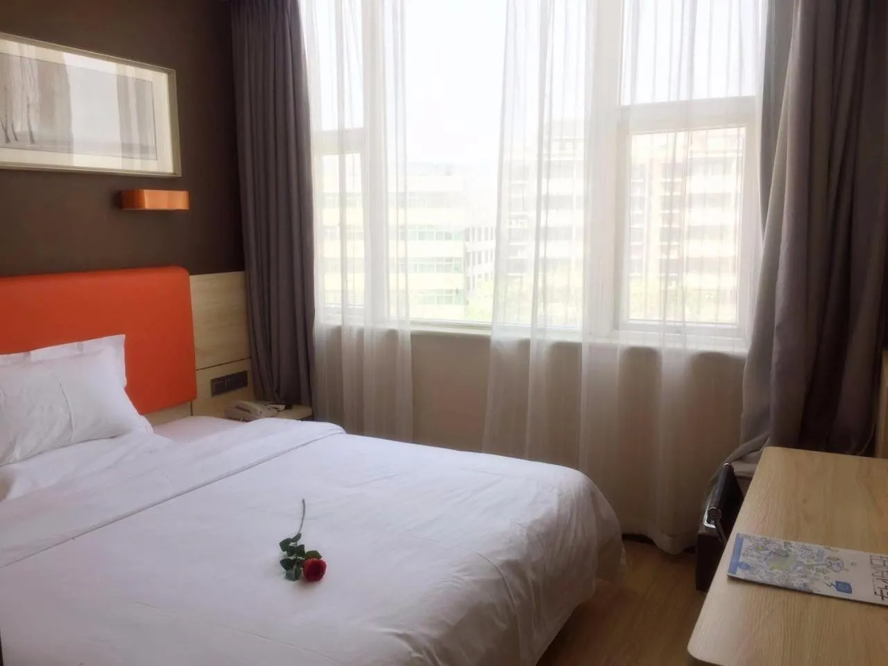 Bed in 7Days Premium Xi'an Lantian Lanxin Road Branch