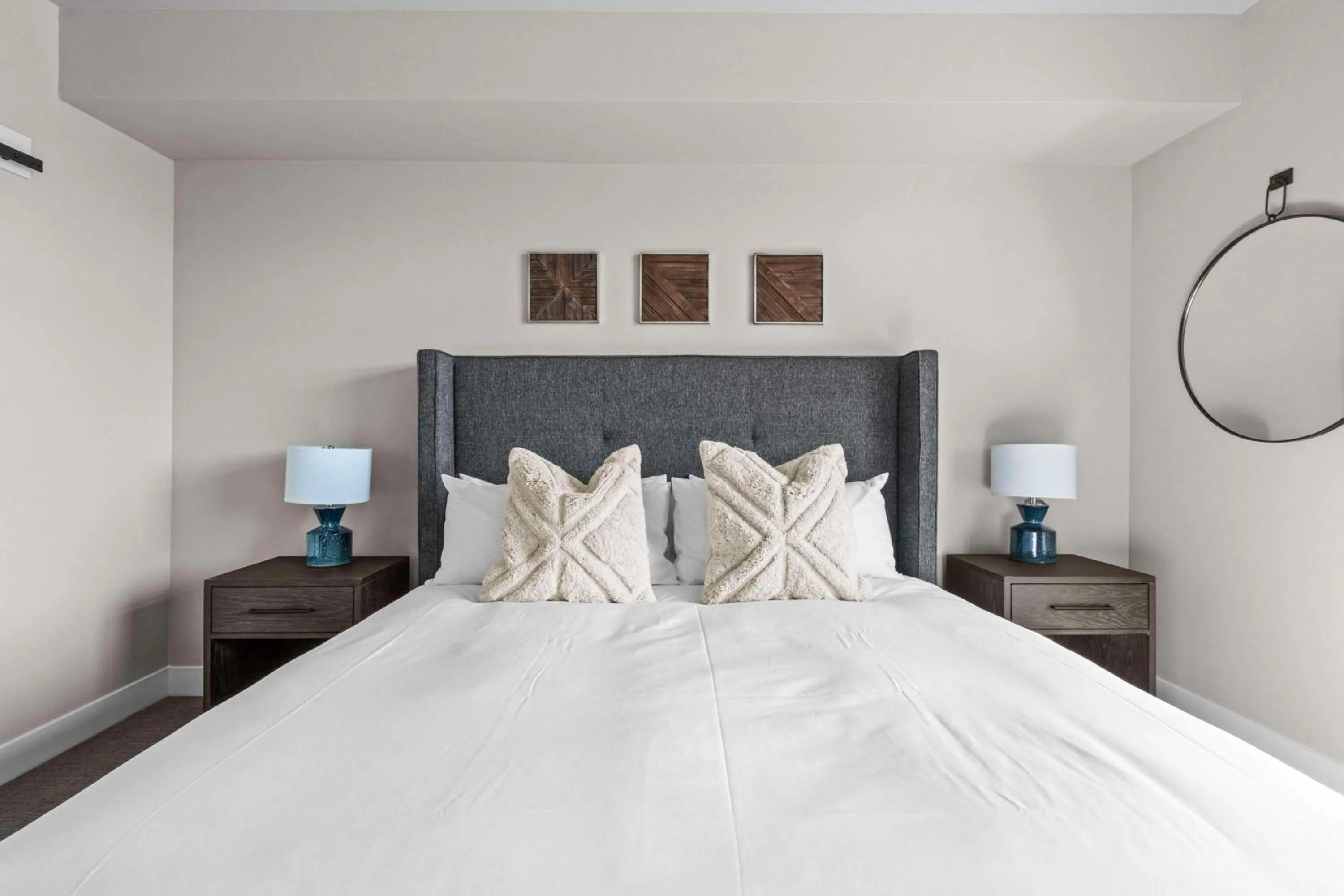 Photo of the whole room, Bed in Black Rock Mountain Resort