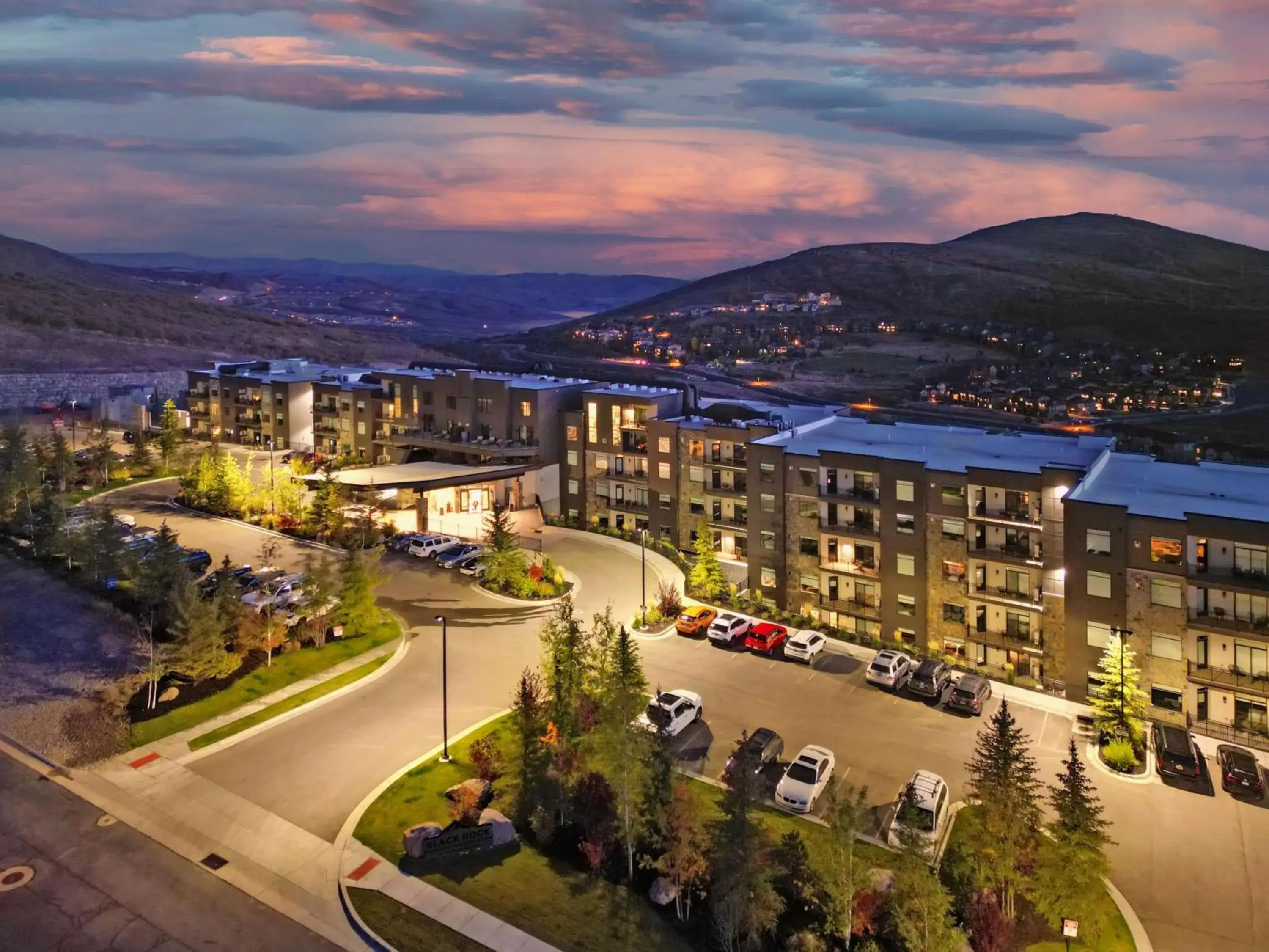 Property building in Black Rock Mountain Resort Property building in Black Rock Mountain Resort