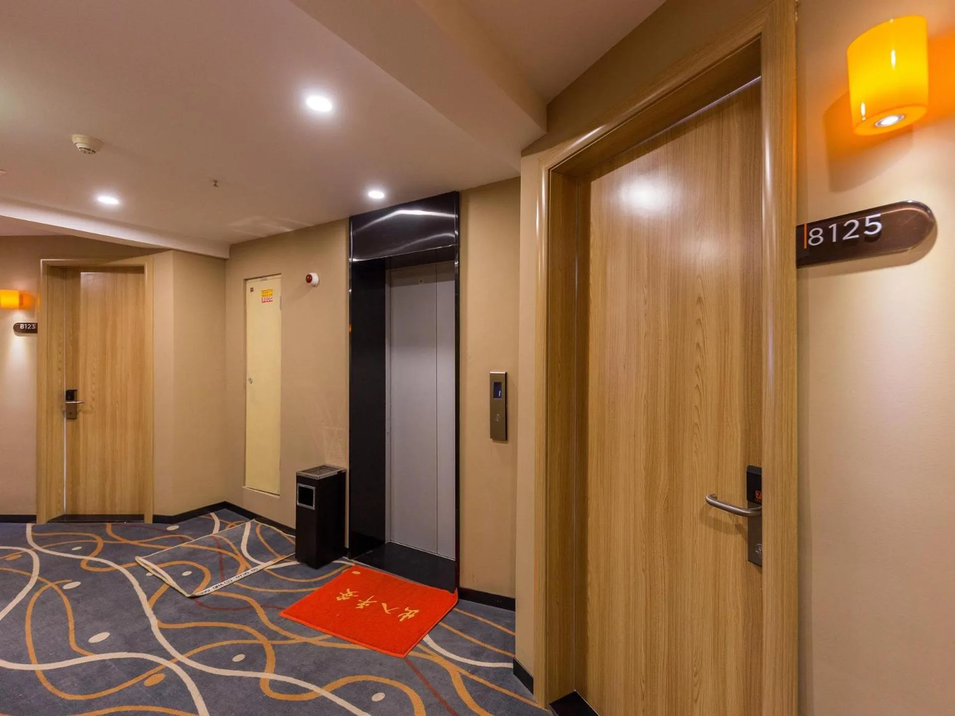 7Days Premium Lanzhou New District Airport Branch