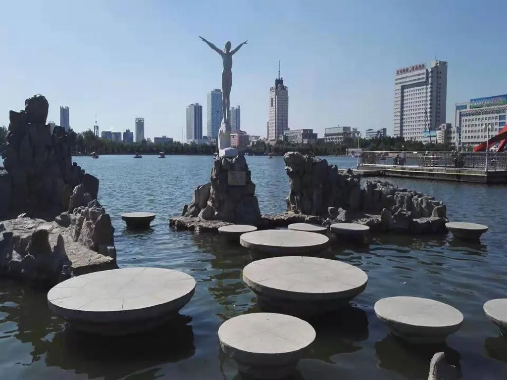 7Days Premium Dezhou University South Gate Branch