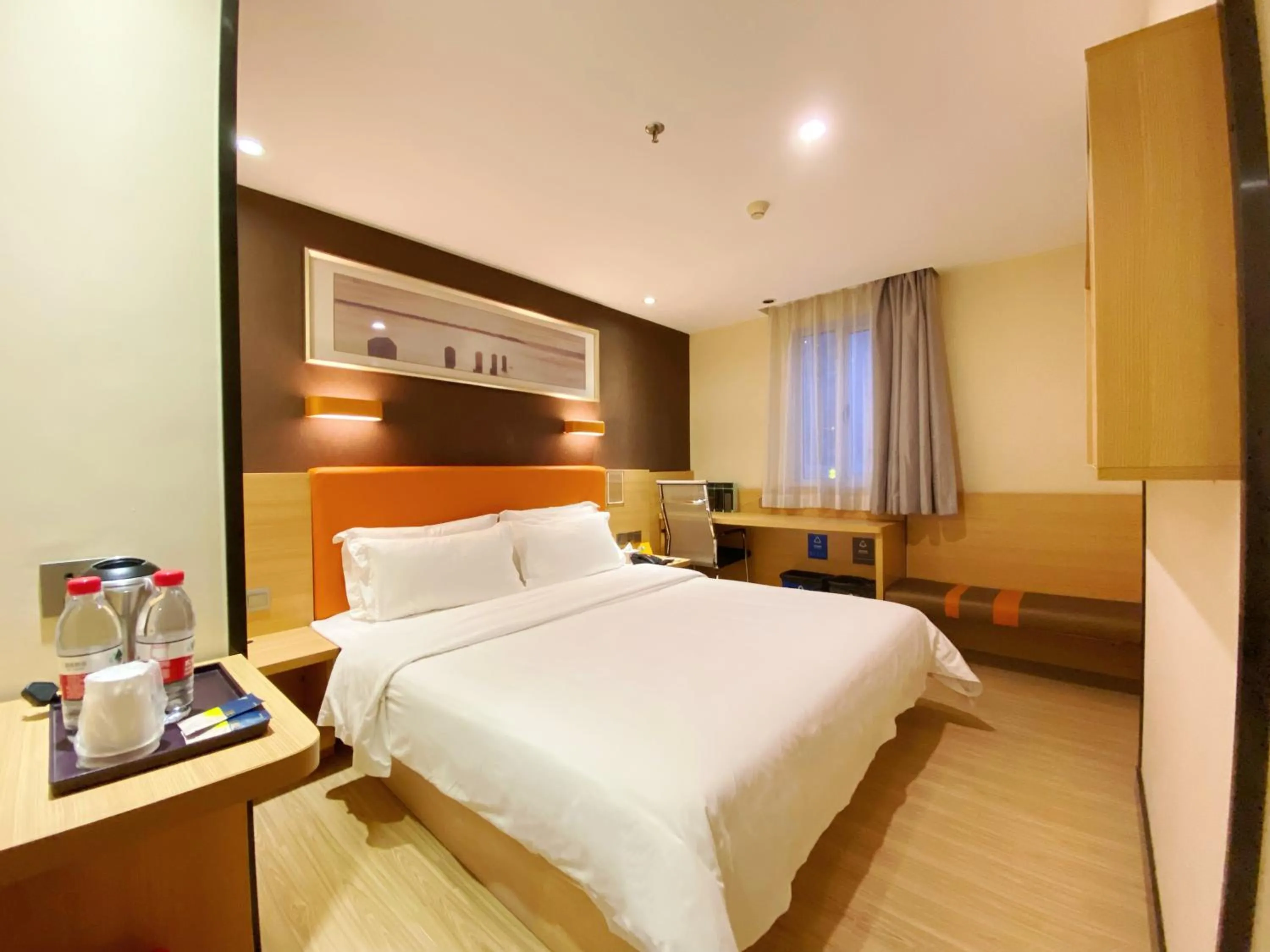 Bed in 7Days Premium Guangzhou Chenjiaci Dukang Avenue