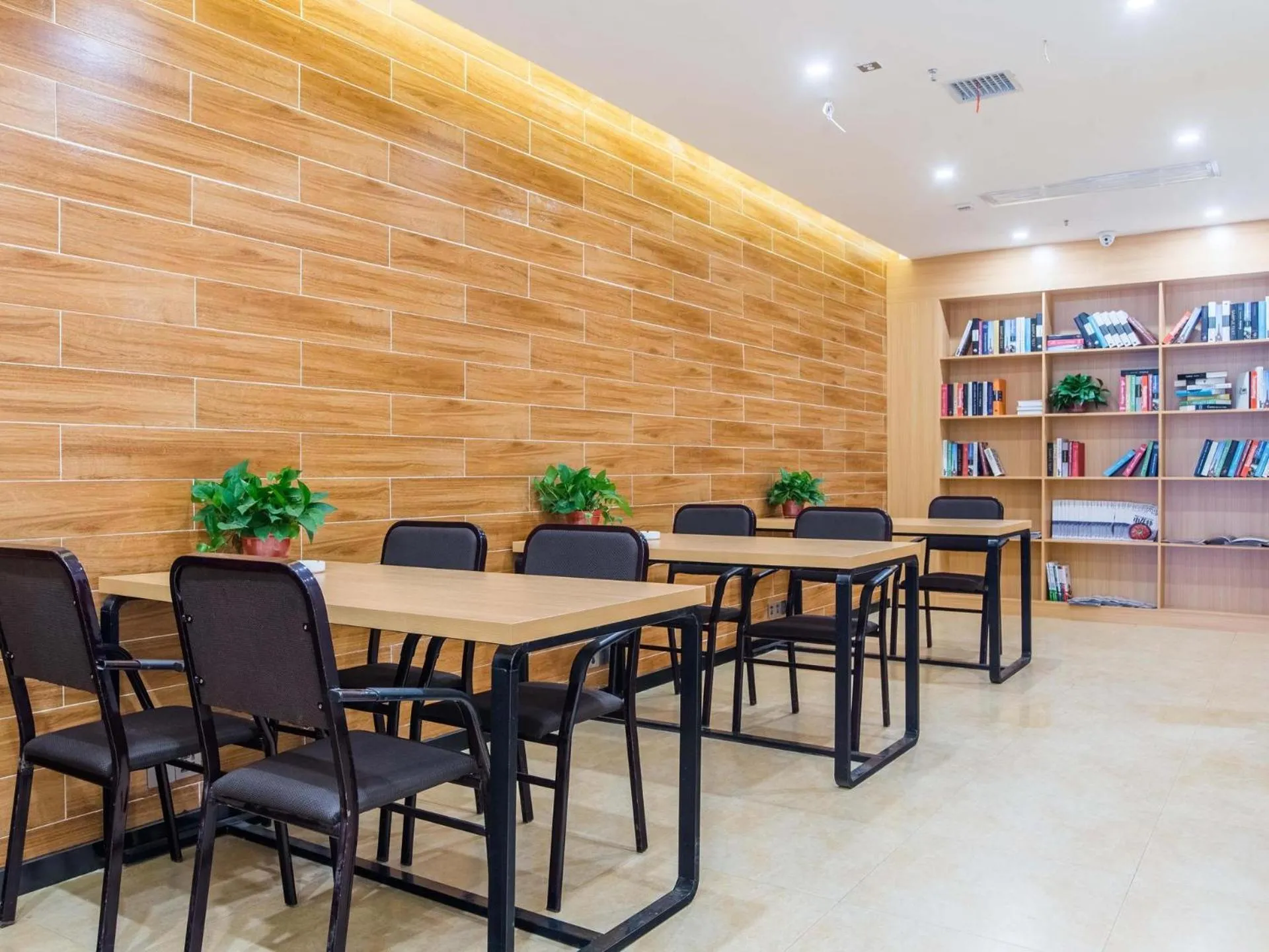7Days Premium Changsha Environmental Science and Technology Park University of Technology Yuntang Campus Branch